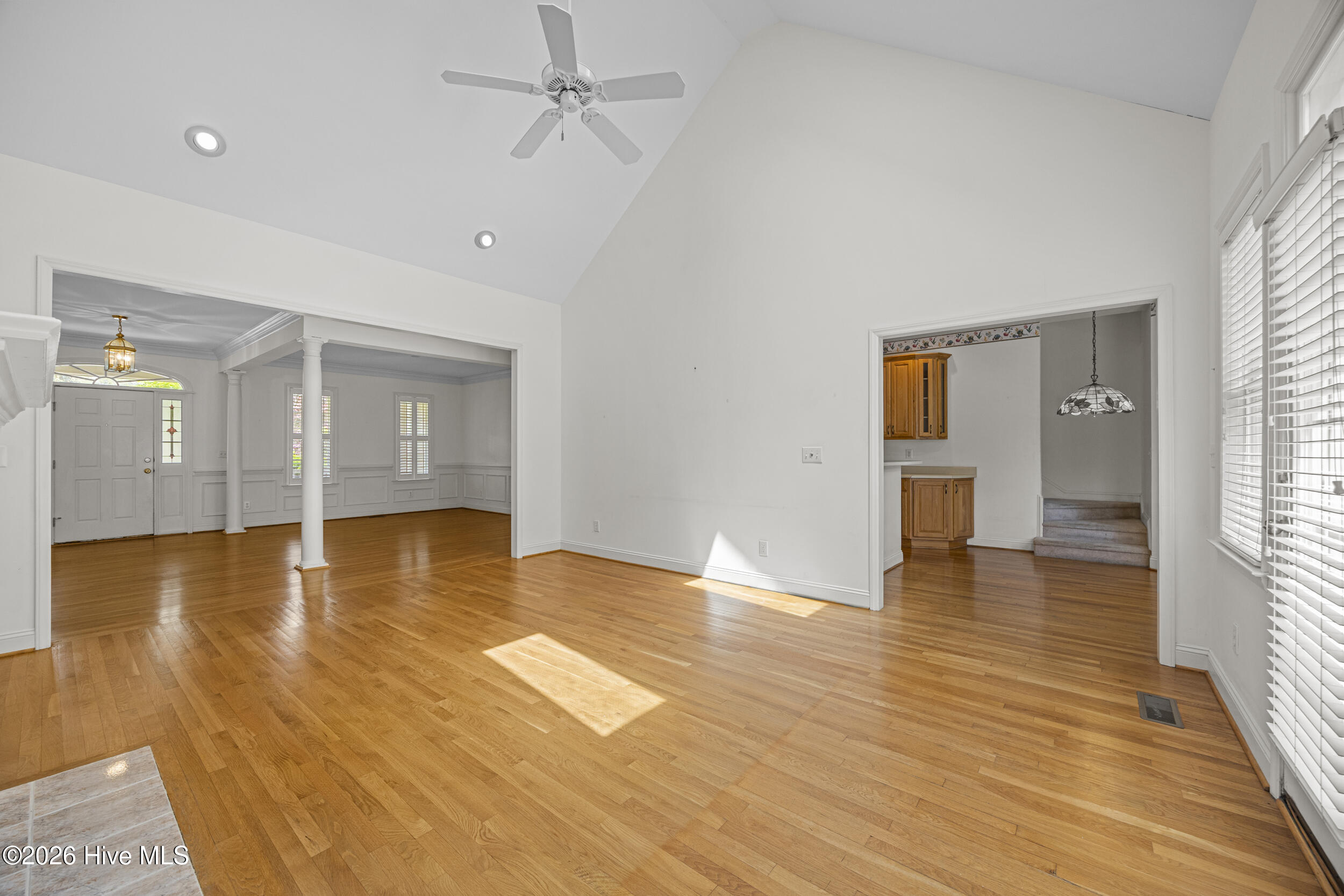 6120 Clairidge Road