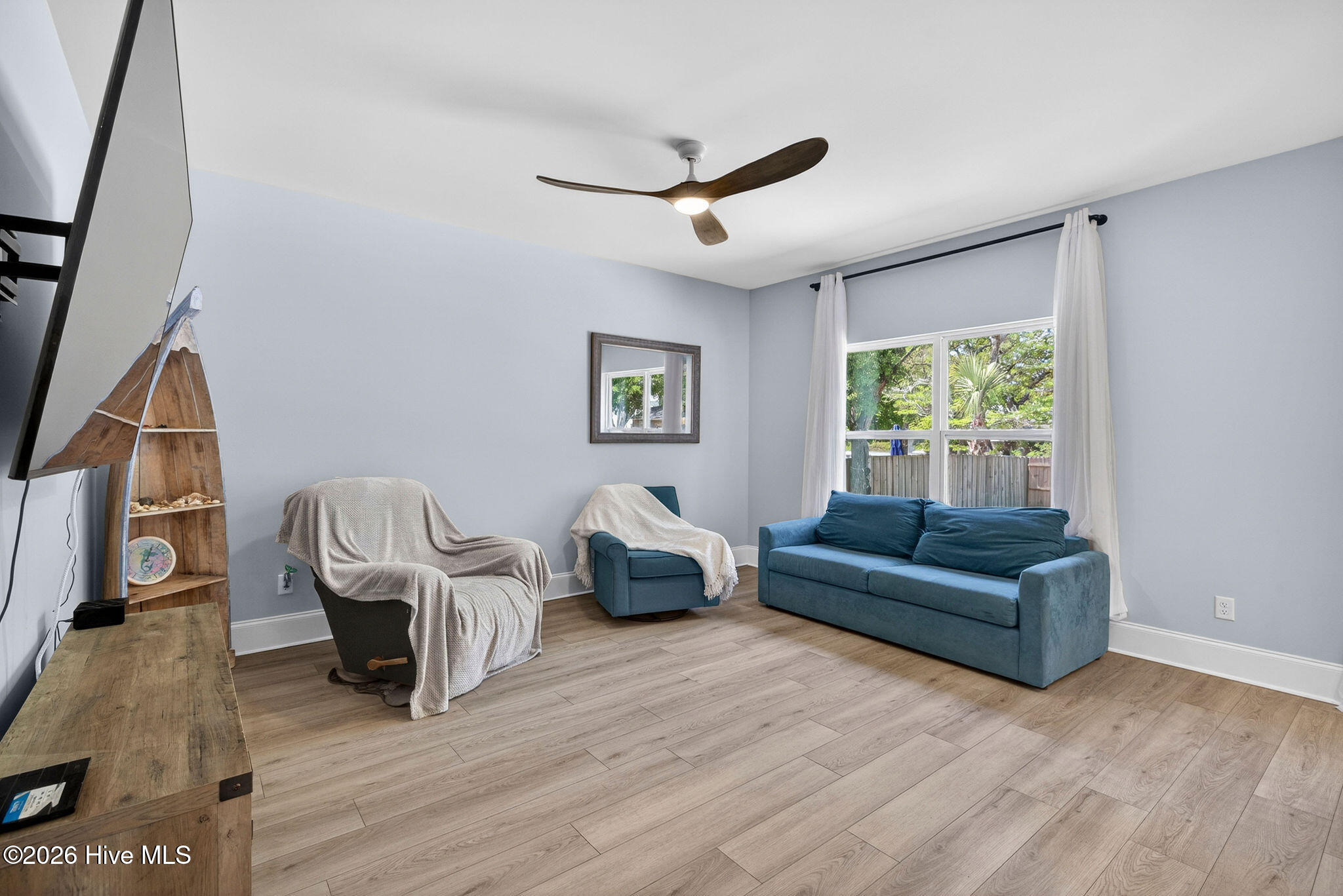 163 NE 2nd Street
