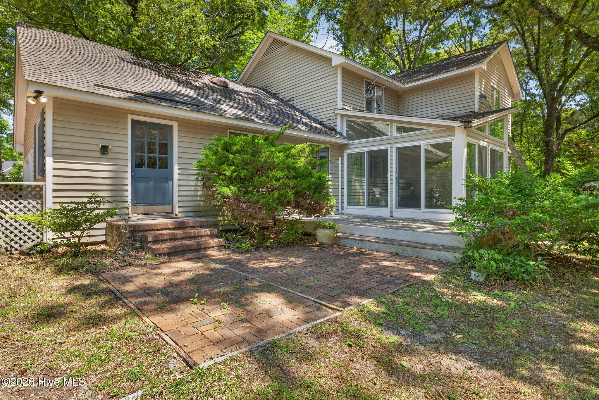 100 Wedge Road