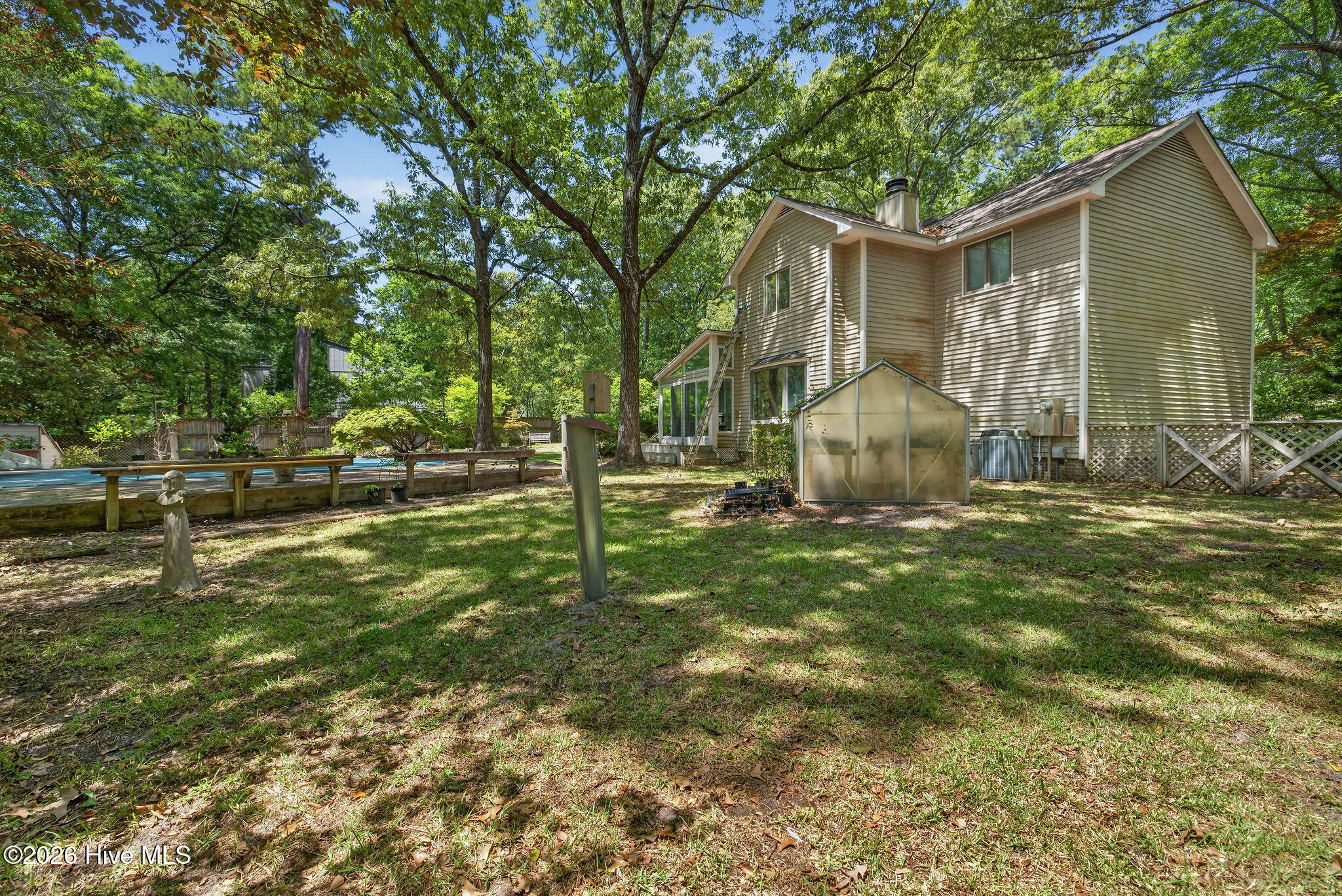 100 Wedge Road