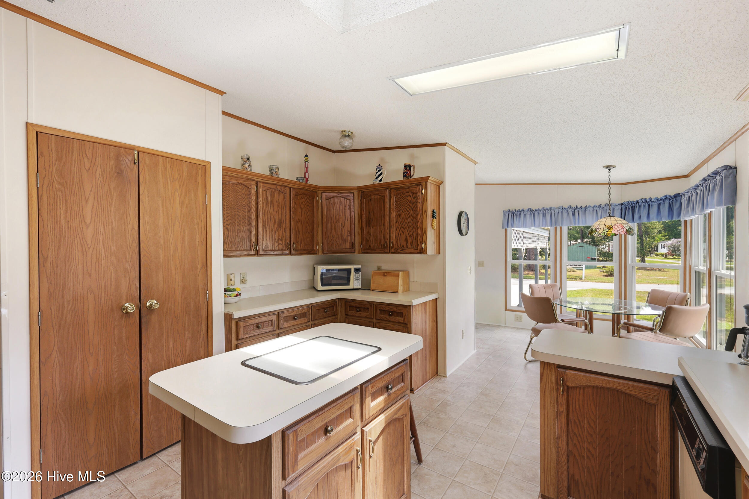 605 Outrigger Court