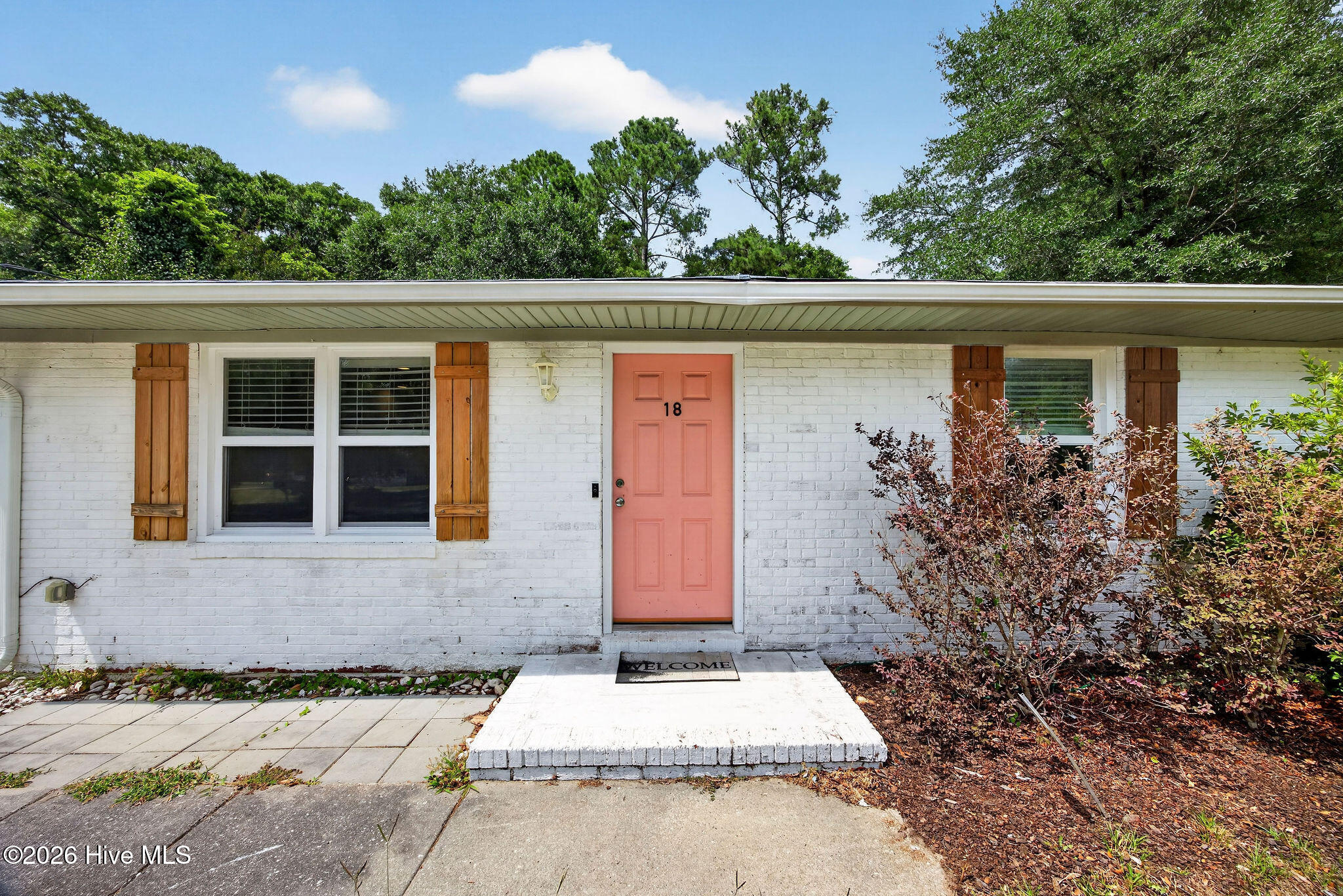 18 Hampton Drive
