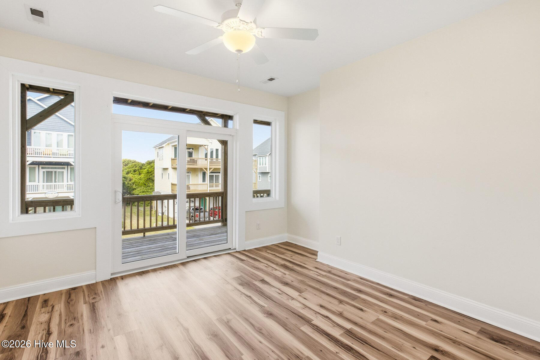 304 Oceanaire Lane