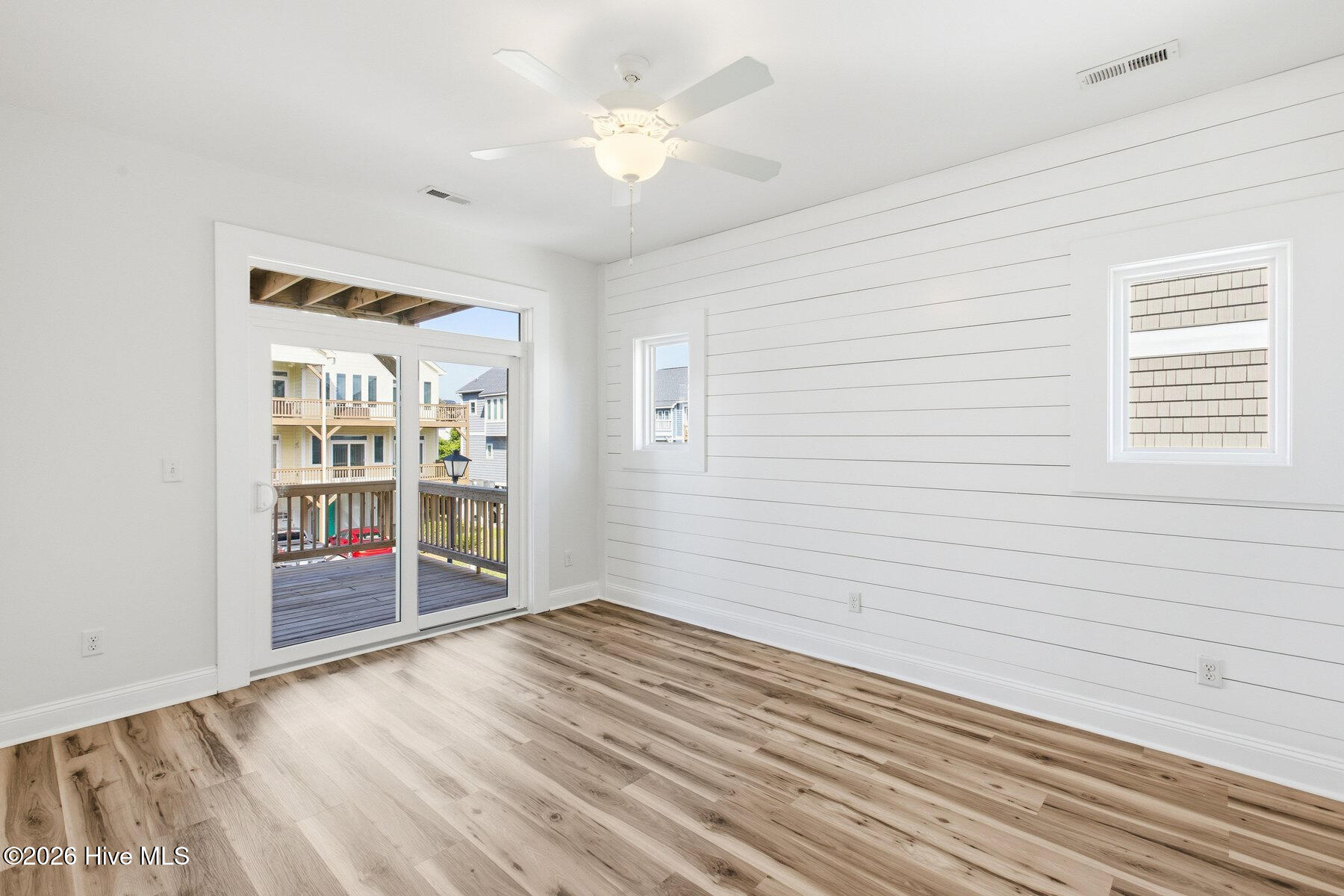 304 Oceanaire Lane