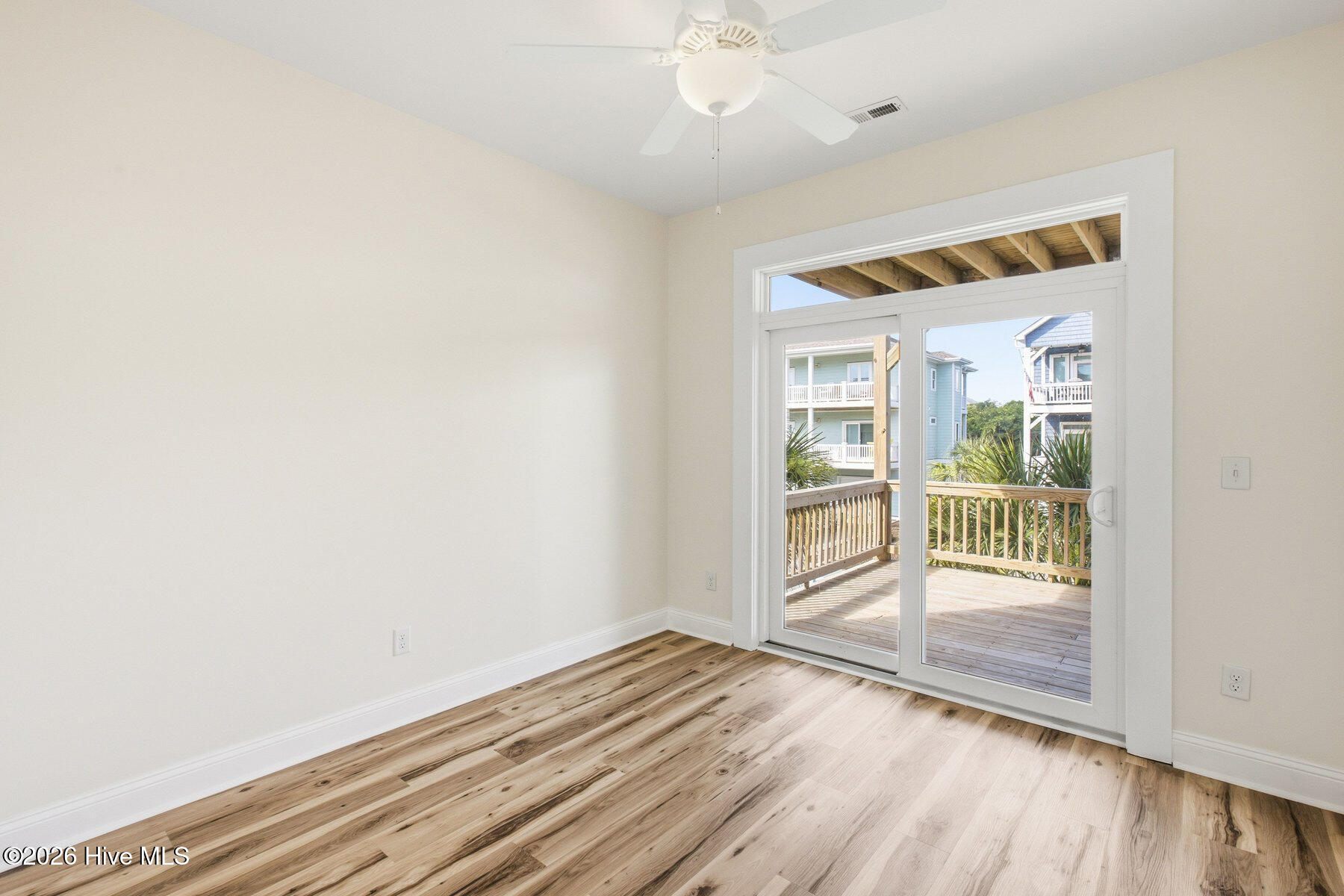 304 Oceanaire Lane