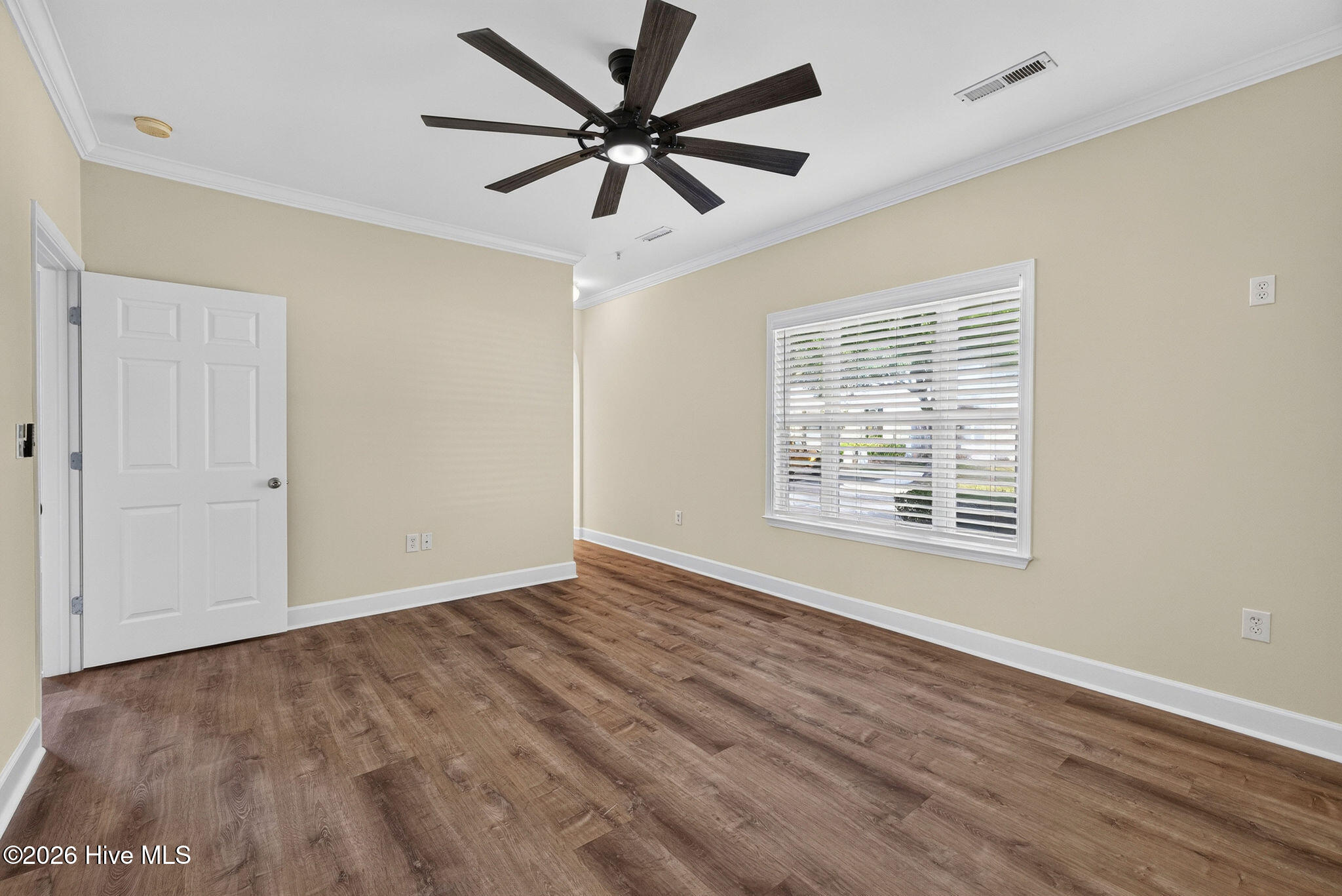 3901 Botsford Court Unit 101