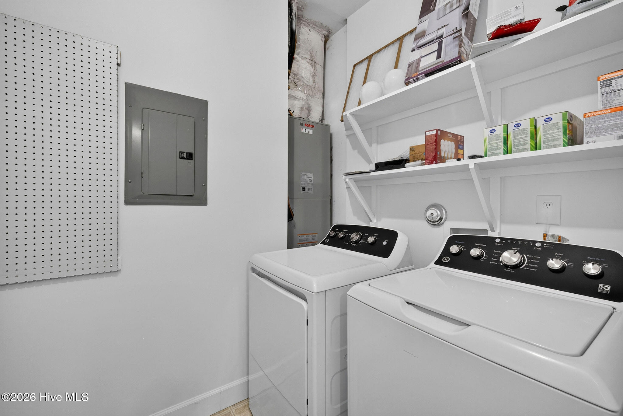 3901 Botsford Court Unit 101