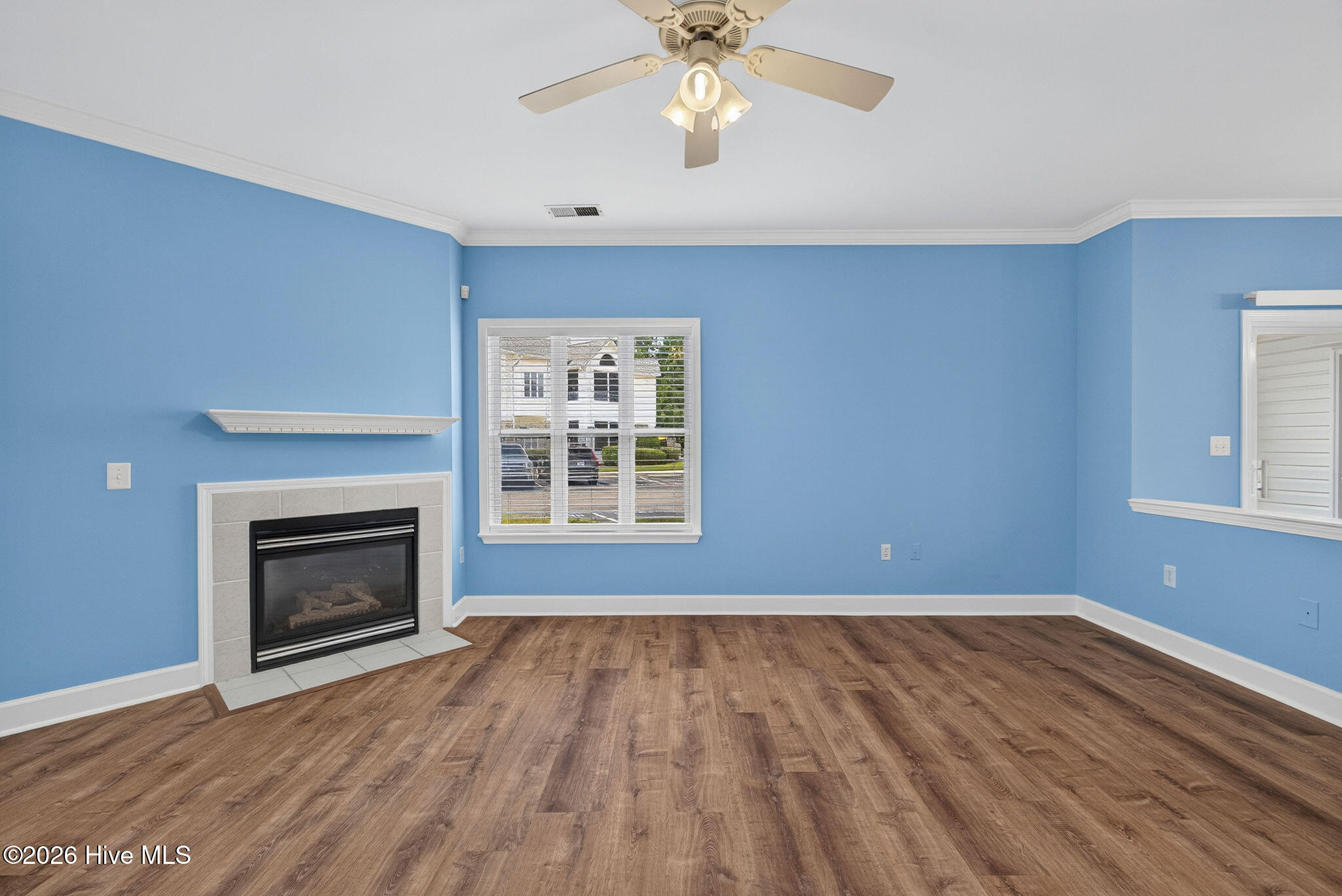 3901 Botsford Court Unit 101