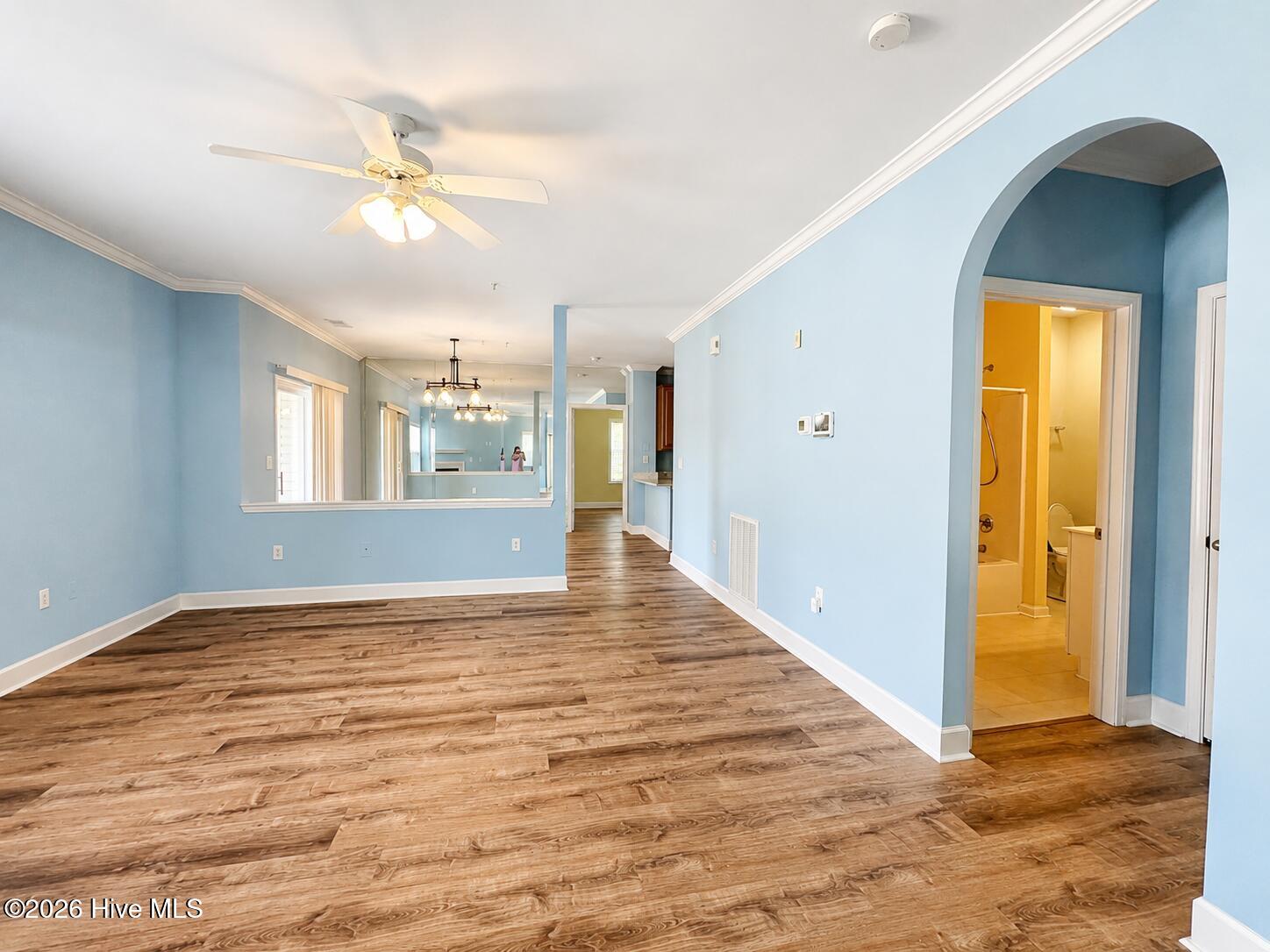3901 Botsford Court Unit 101