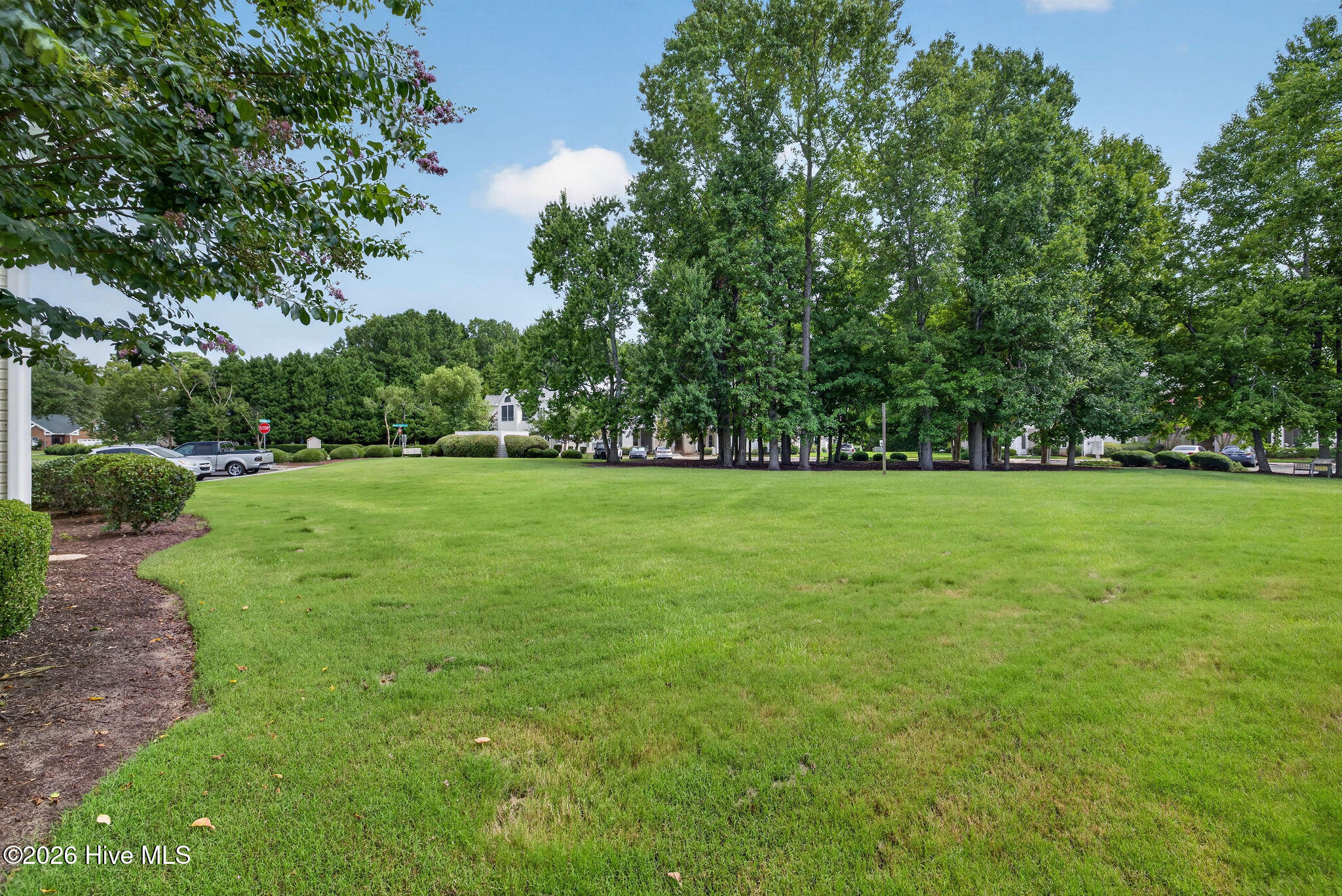 3901 Botsford Court Unit 101
