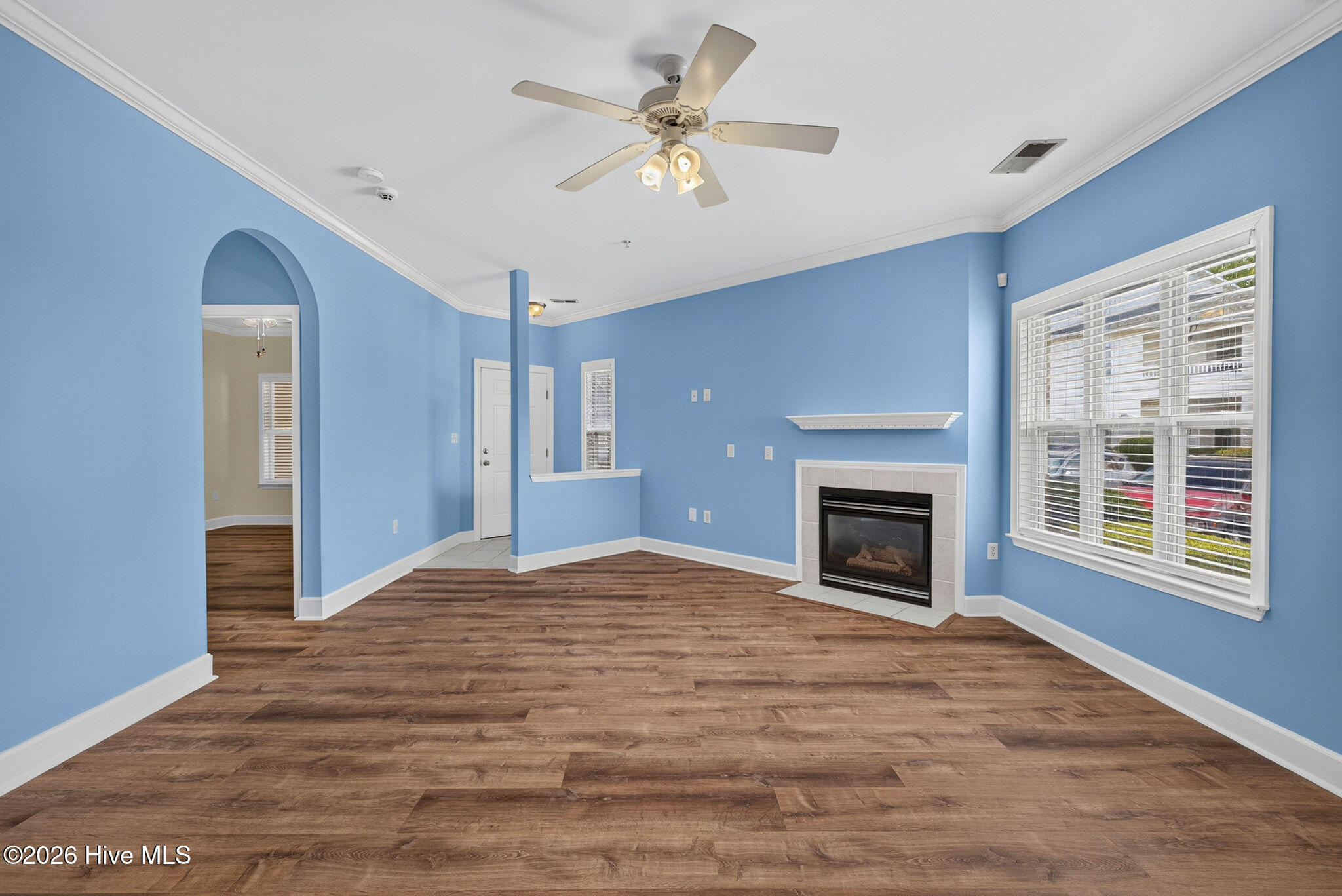 3901 Botsford Court Unit 101