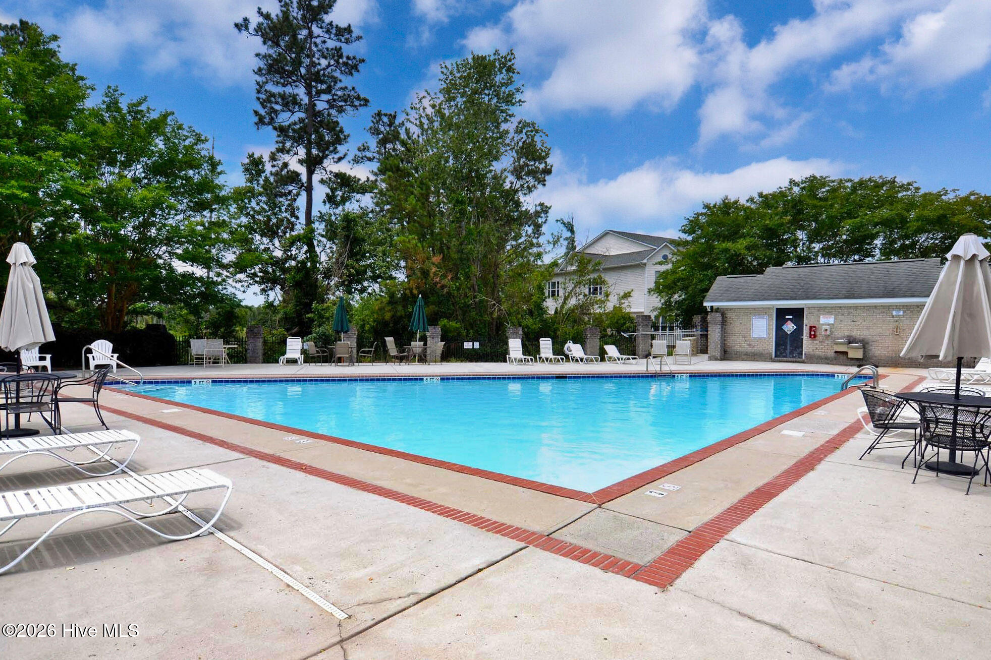 3901 Botsford Court Unit 101