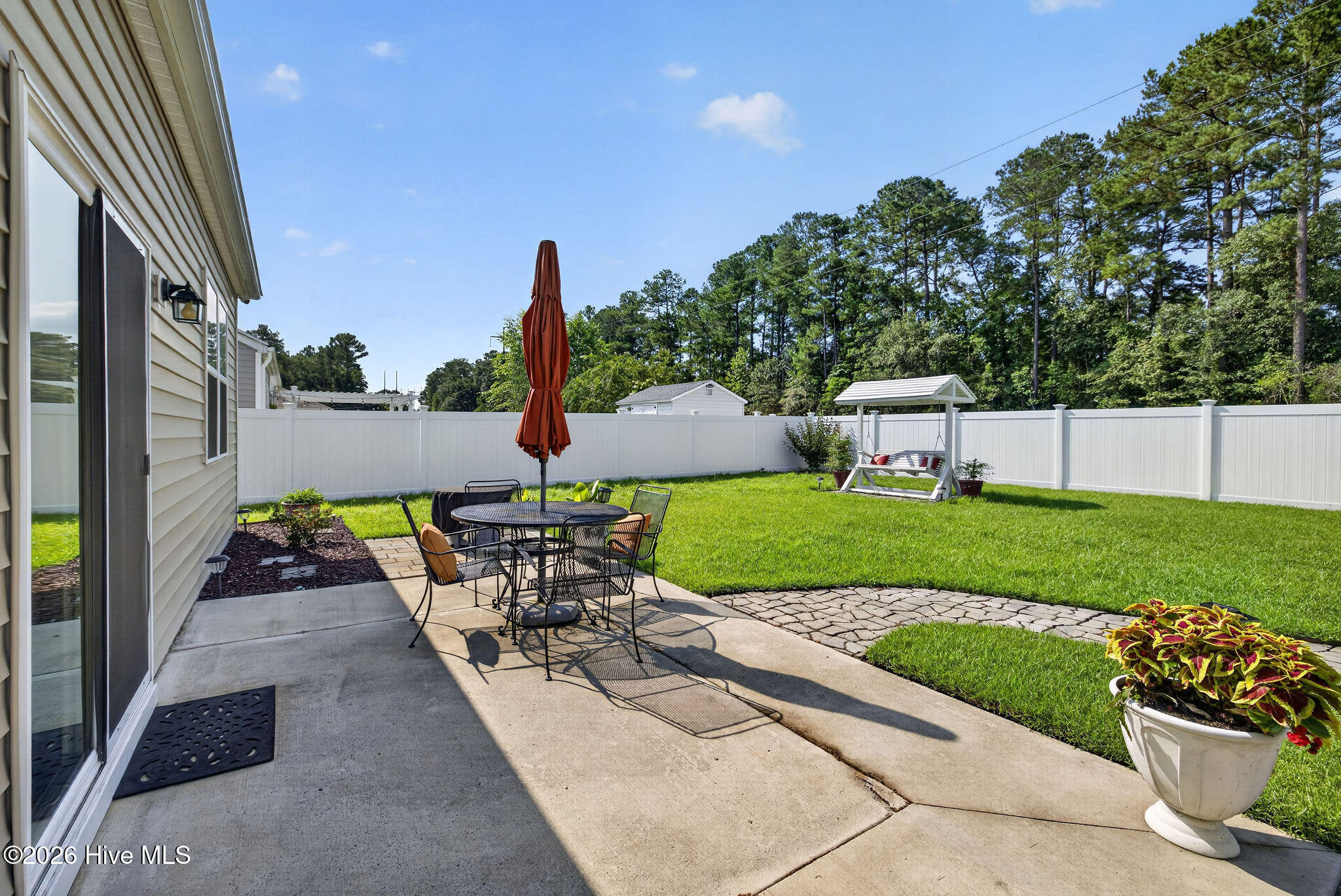 9708 Woodriff Circle NE