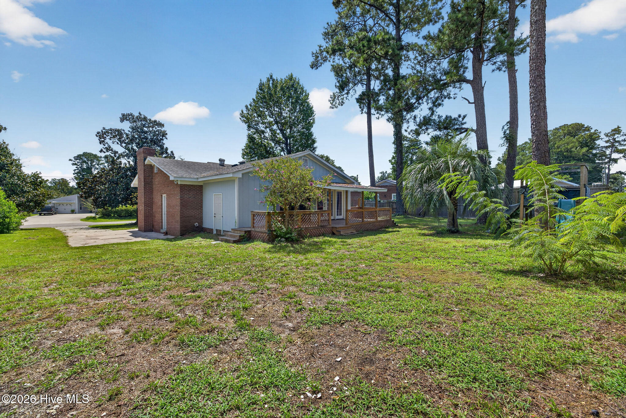 1809 Brierwood Road