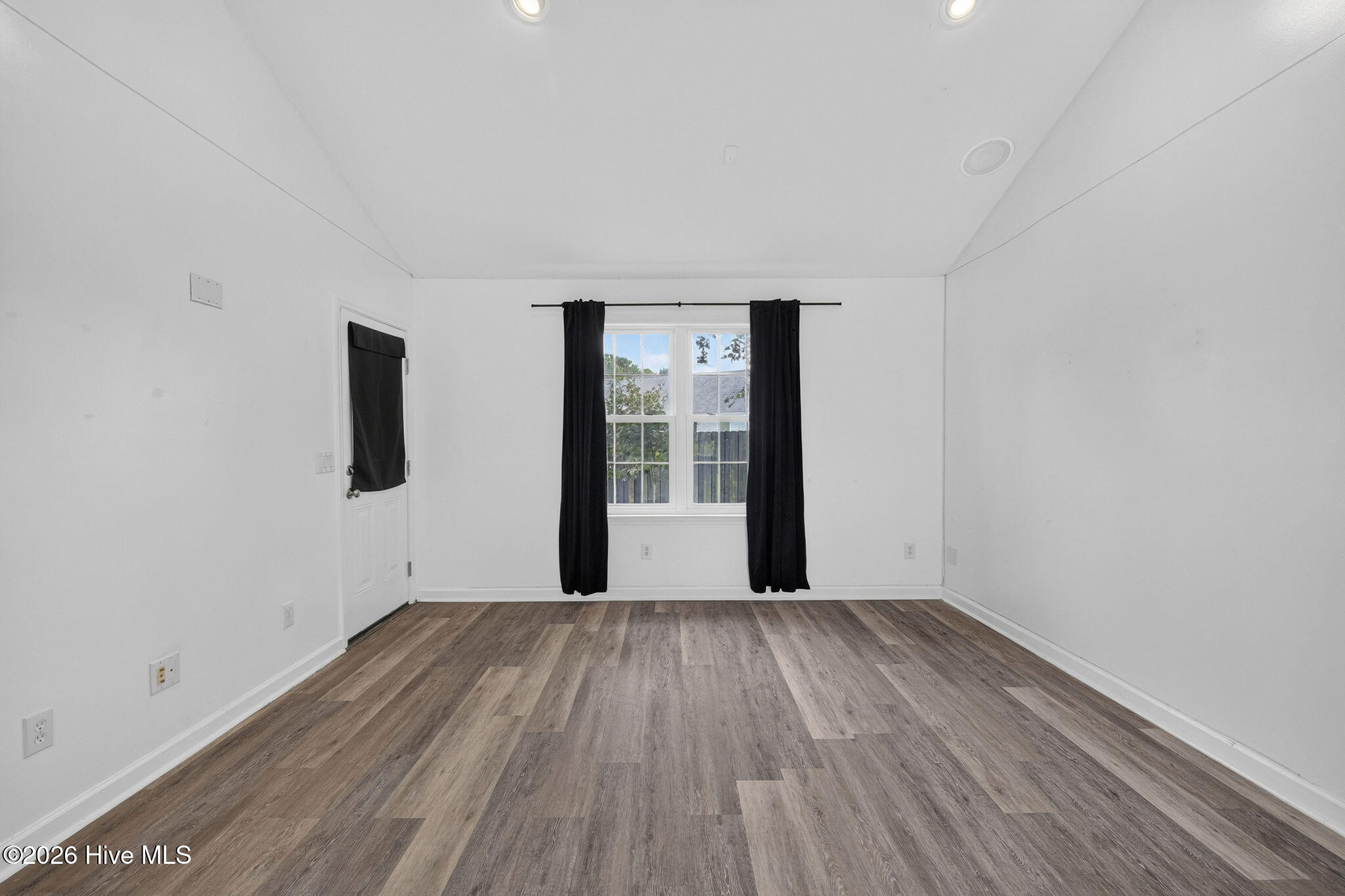 1608 Blue Tick Court
