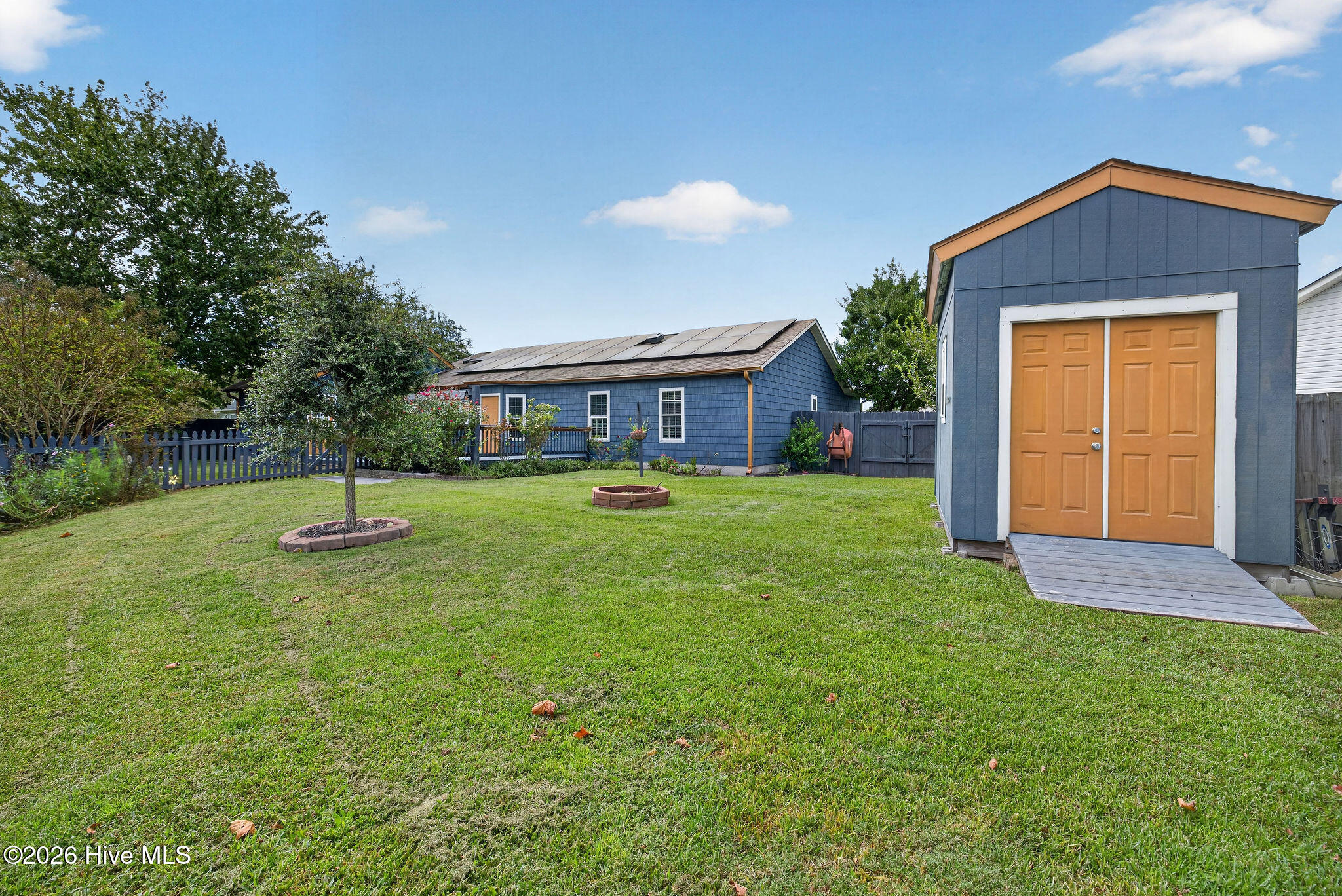 1608 Blue Tick Court