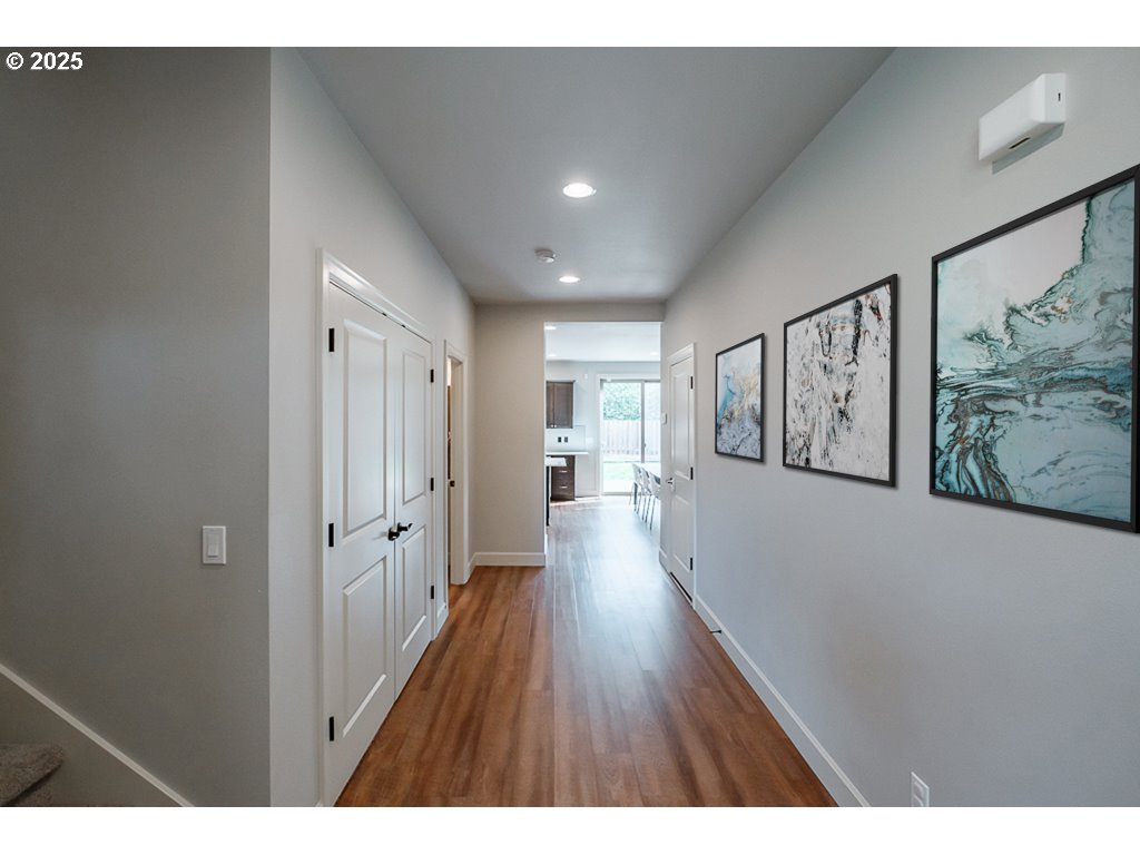 3321 SE SUMMERFIELD DR