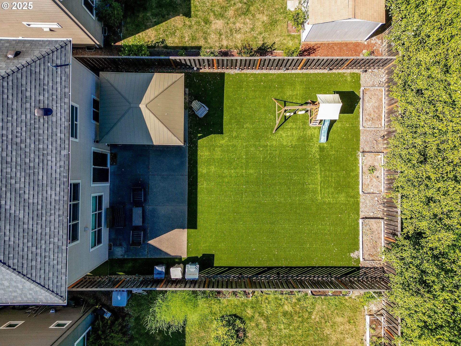 3321 SE SUMMERFIELD DR