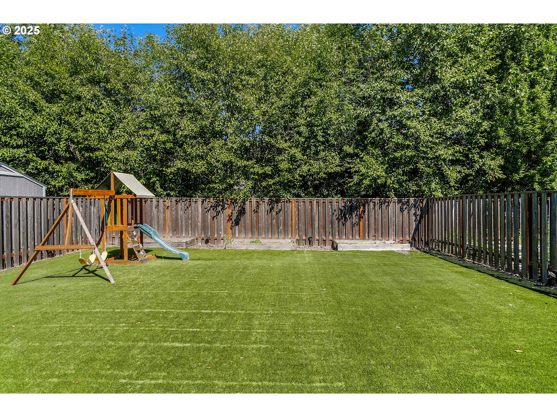 3321 SE SUMMERFIELD DR