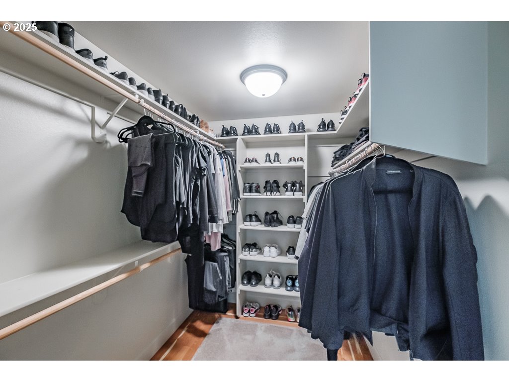 3321 SE SUMMERFIELD DR