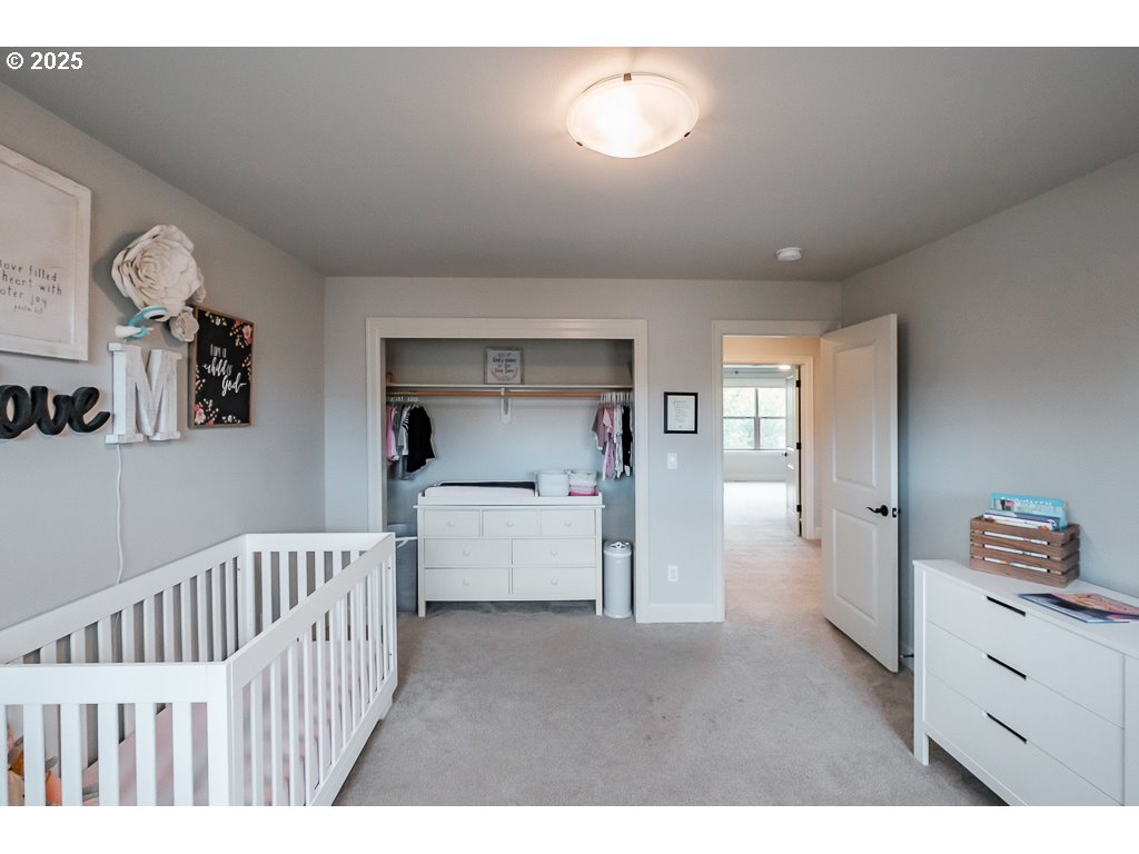 3321 SE SUMMERFIELD DR