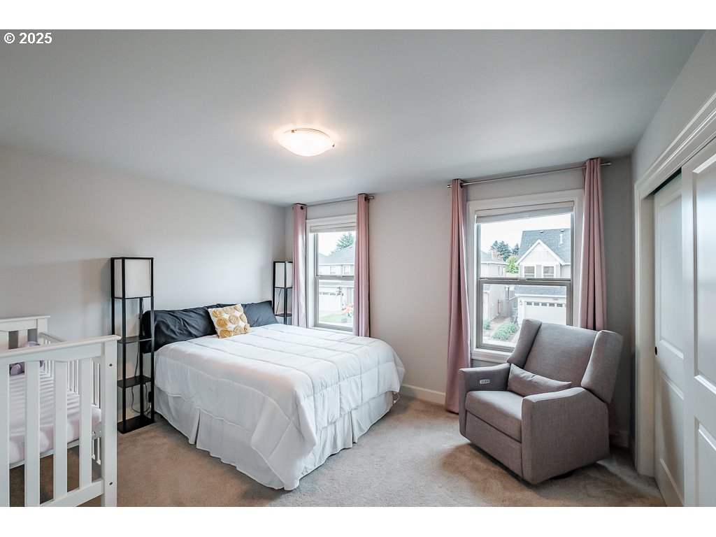 3321 SE SUMMERFIELD DR