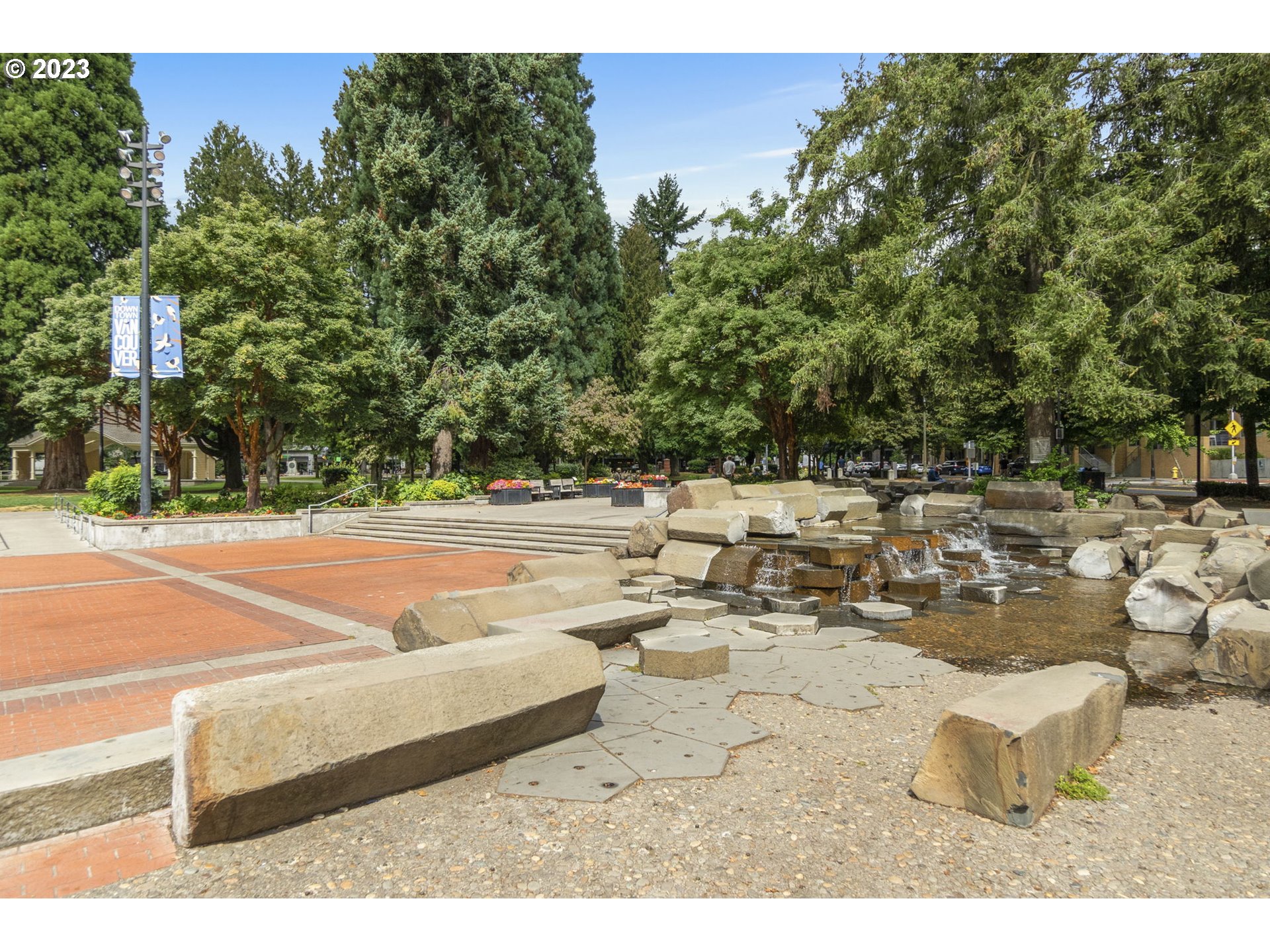 701 COLUMBIA ST 603