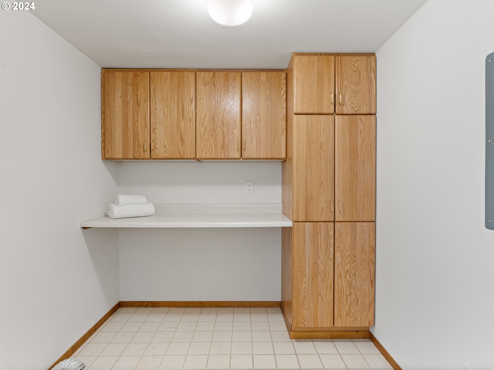 20160 NE INTERLACHEN LN