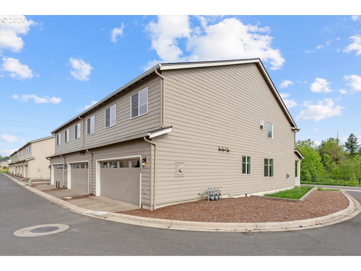 16109 NW RELIANCE LN
