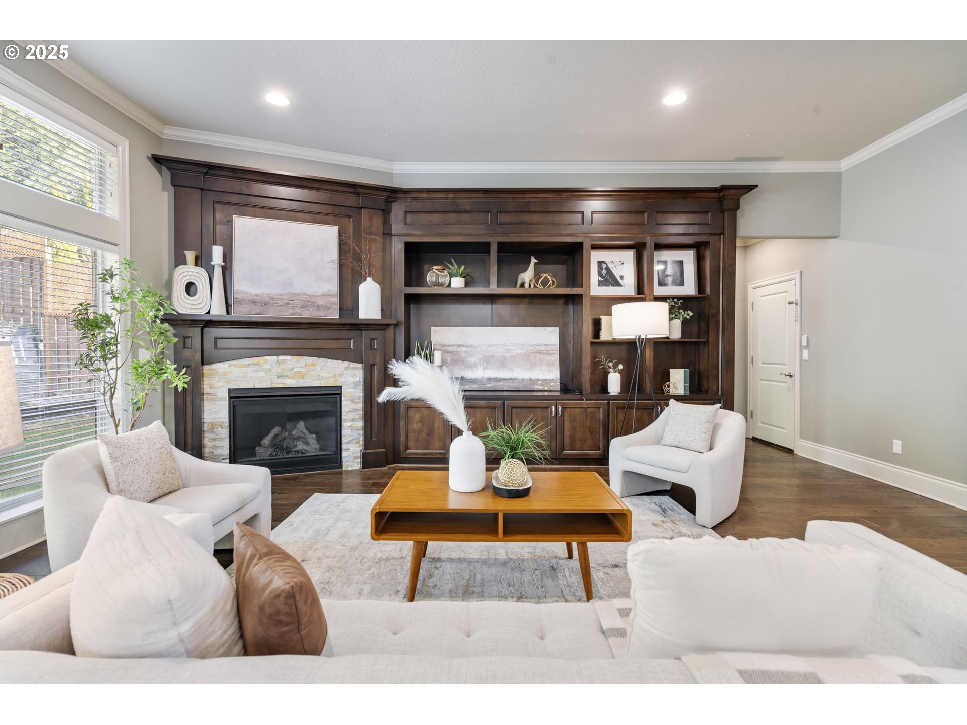 10183 NW BARNHART LN