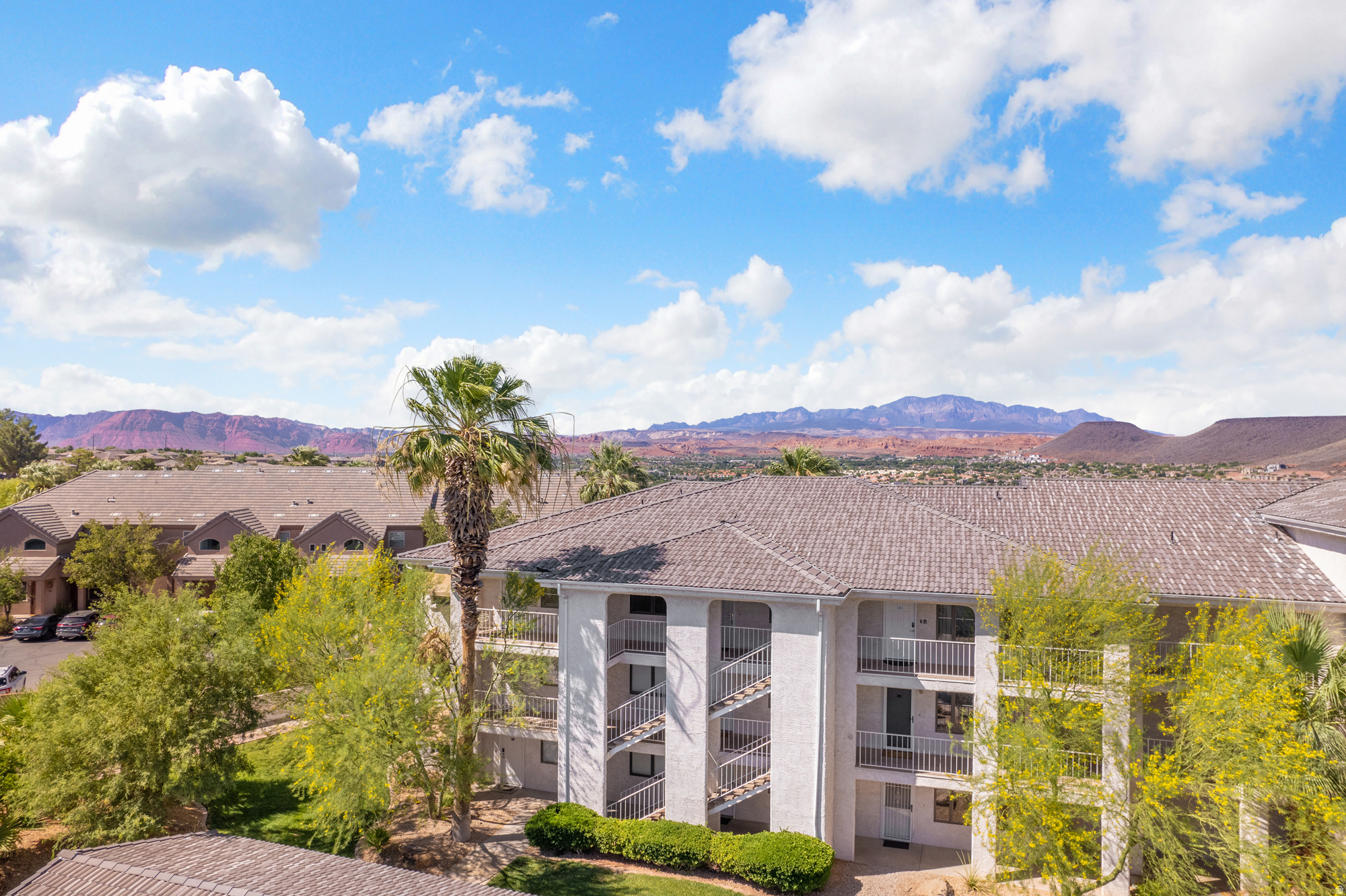 1845 W CANYON VIEW DR #119