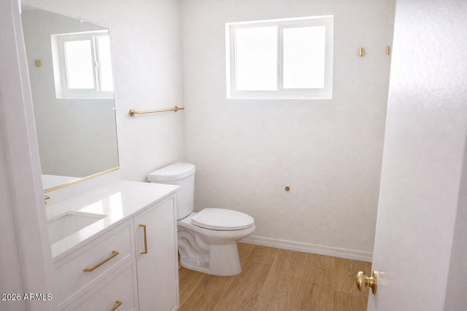 1918 W Colter Street