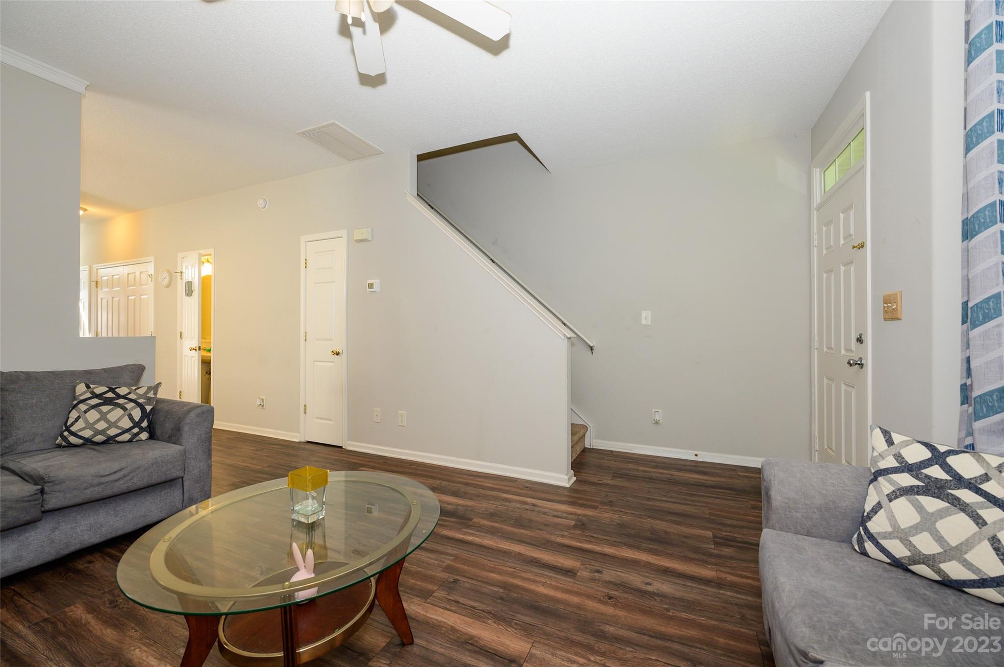 319 Alabarda Lane