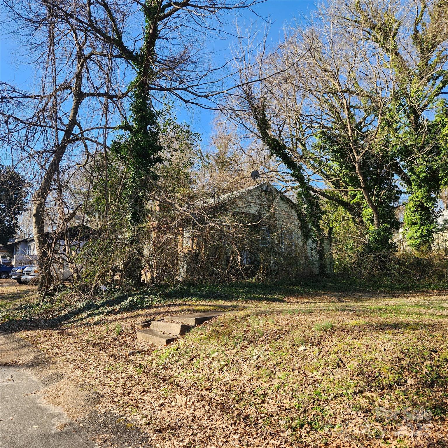 1013 N Boyce Street