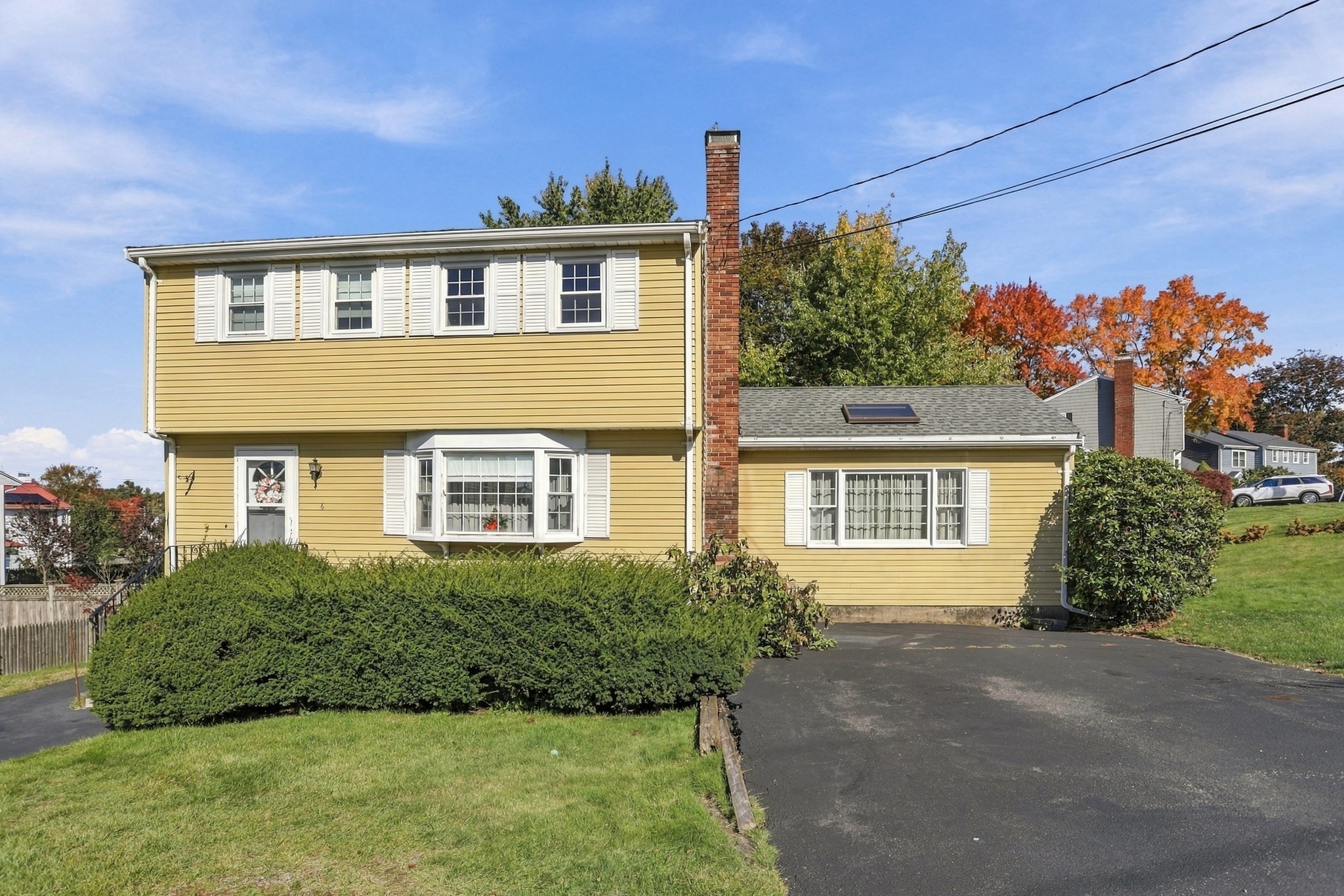6 Exeter Dr Woburn MA