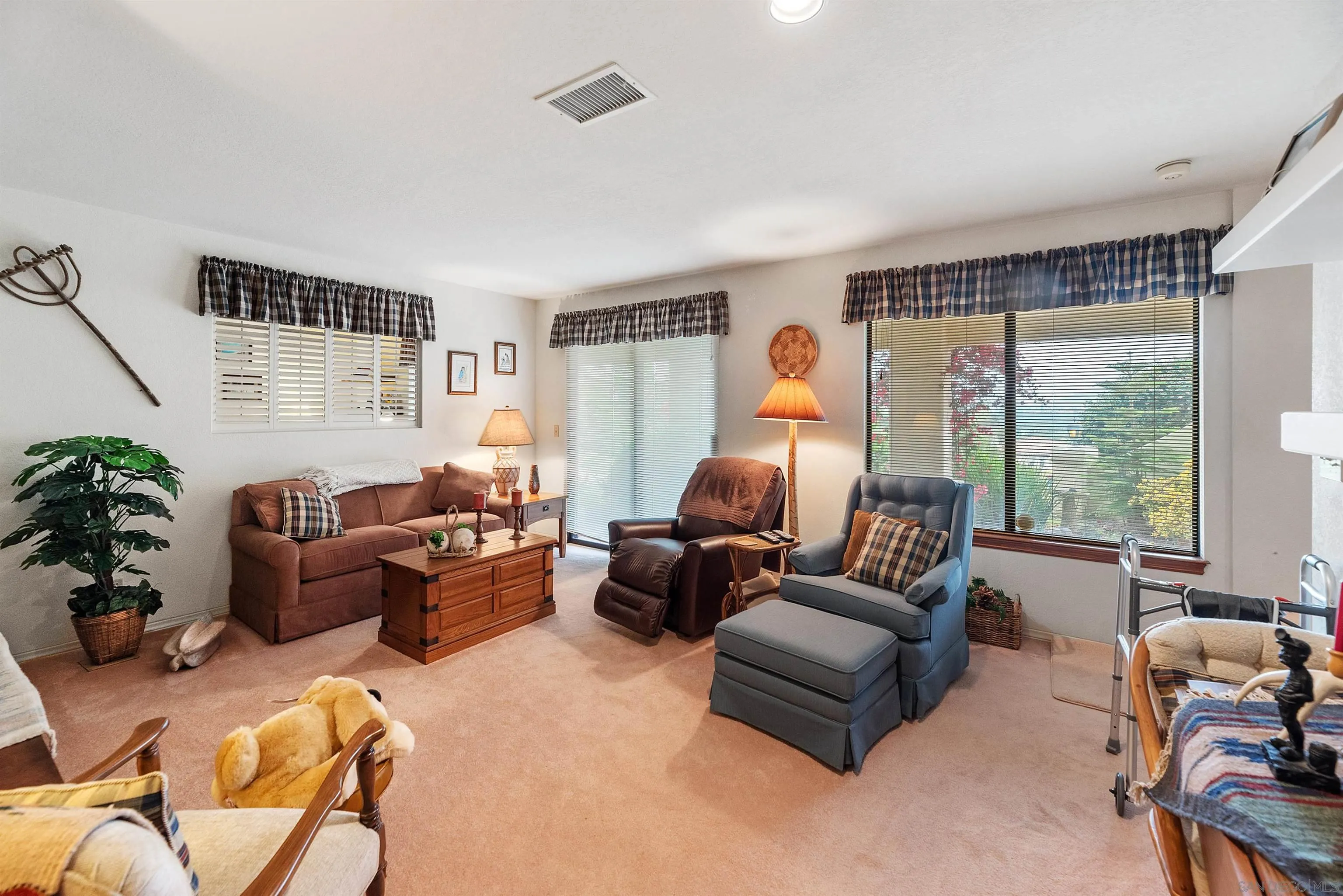 12982 Polvera Ct