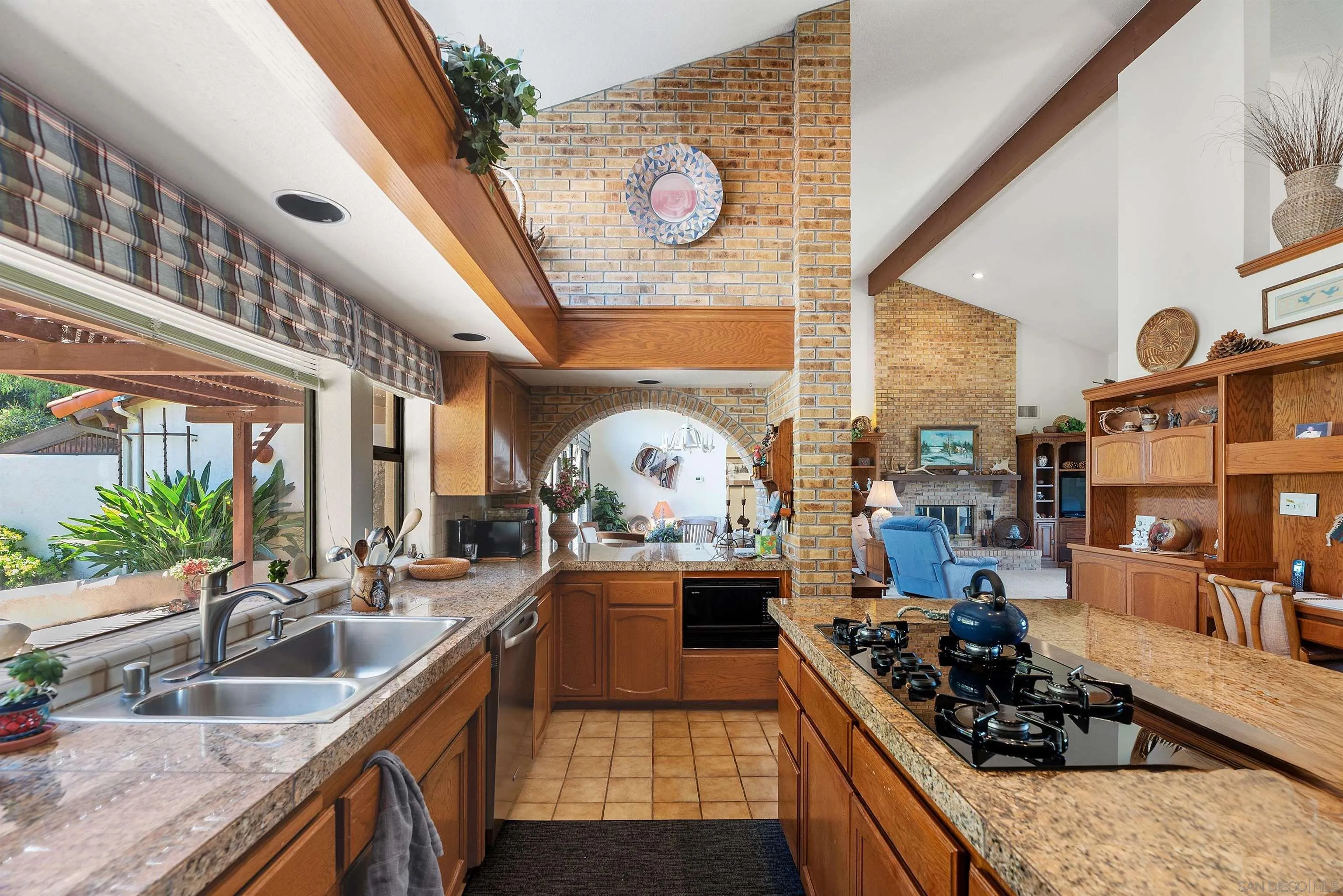 12982 Polvera Ct