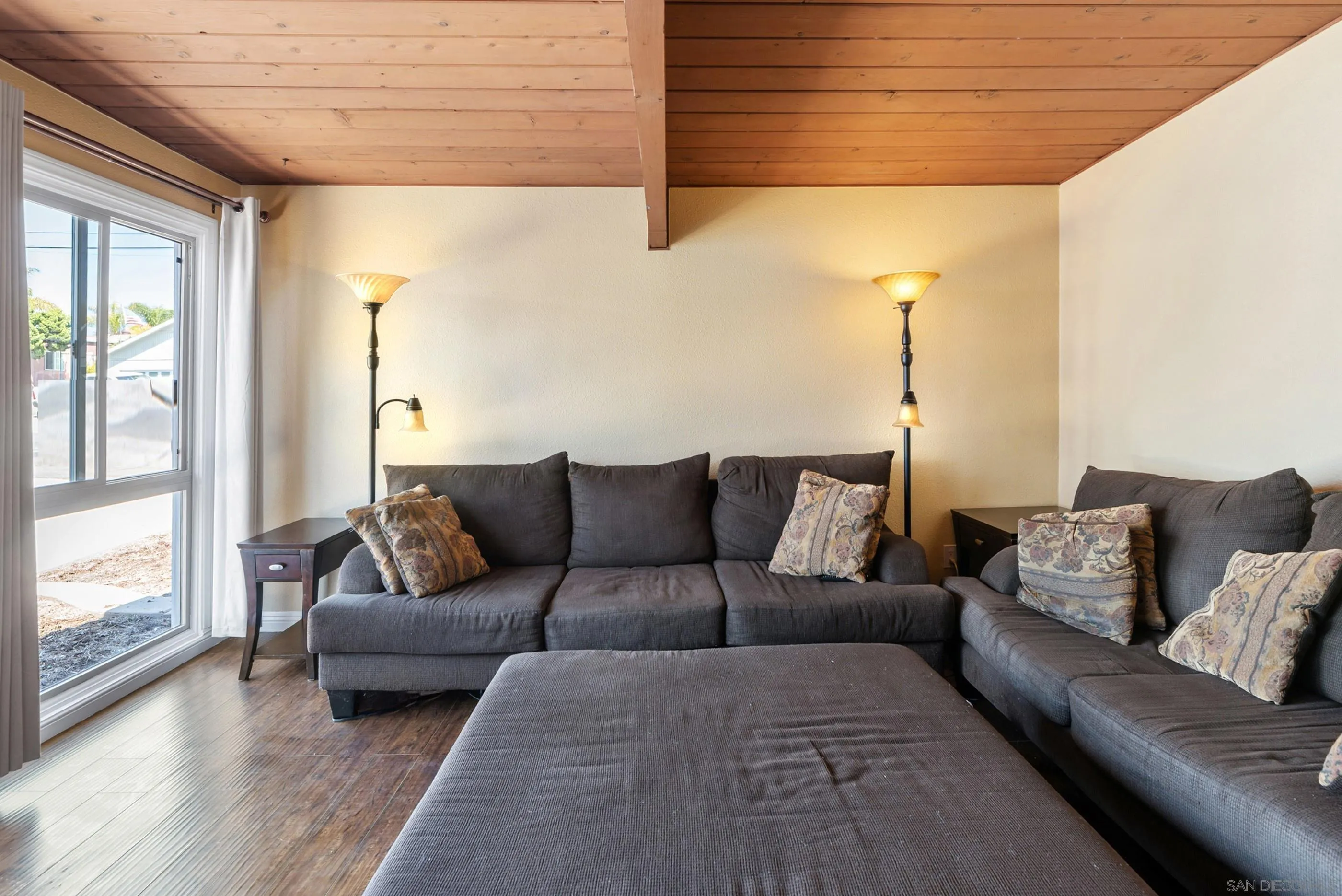 2130 Cardinal Dr