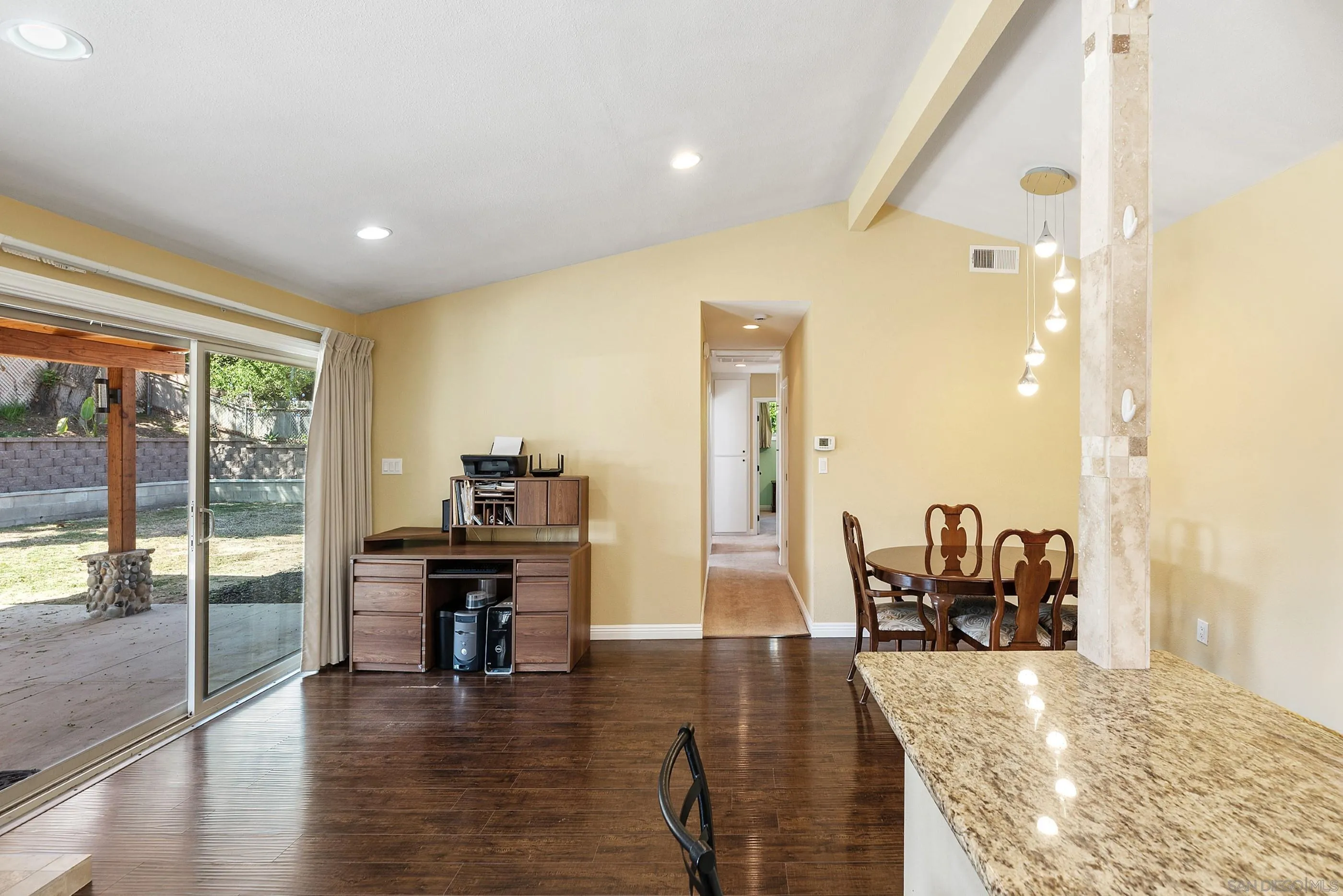 2130 Cardinal Dr