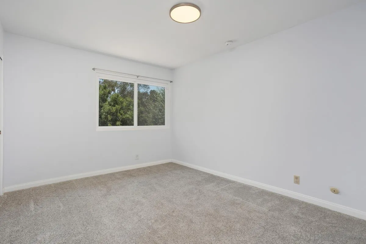 14210 Tierra Bonita Road, Poway