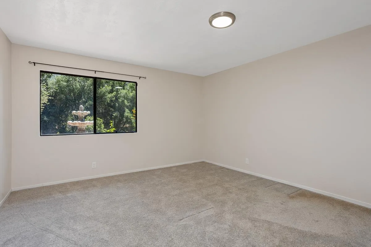 14210 Tierra Bonita Road, Poway