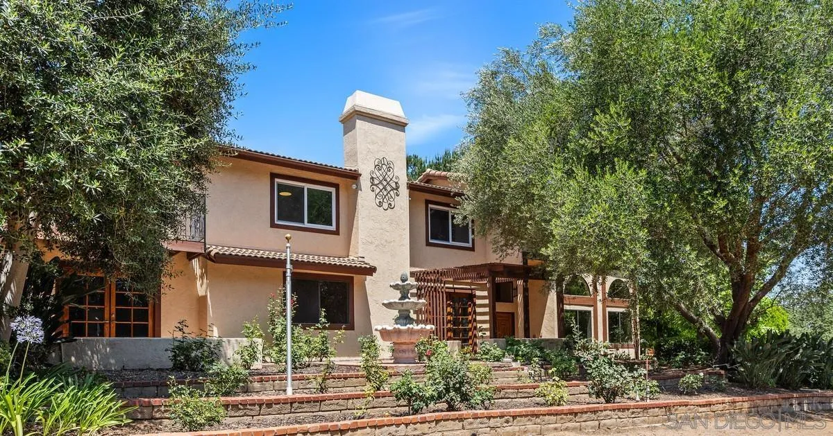 14210 Tierra Bonita Road, Poway