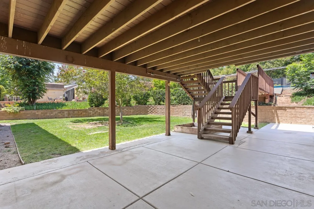14210 Tierra Bonita Road, Poway