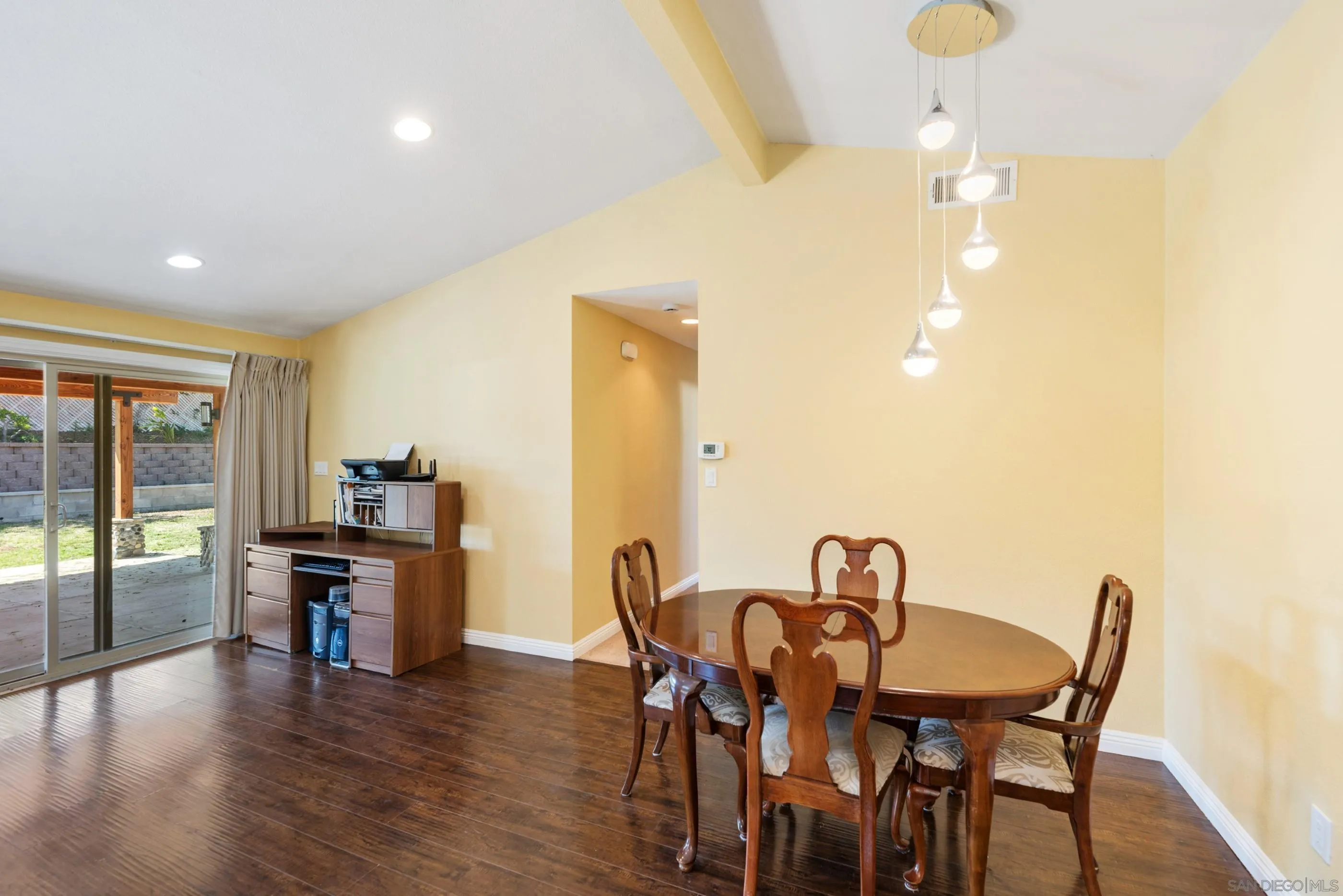 2130 Cardinal Dr