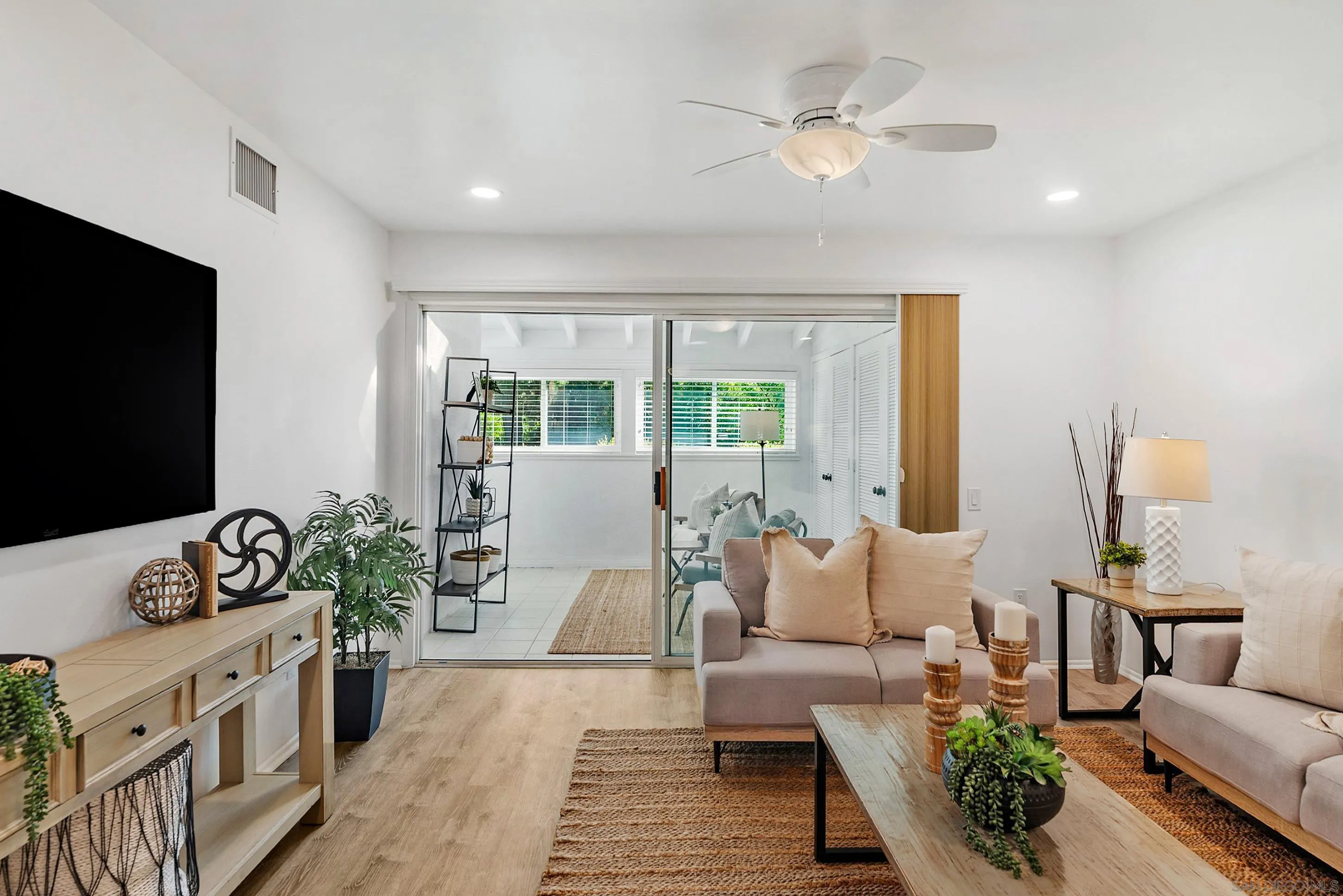 16566 Caminito Vecinos Unit 25