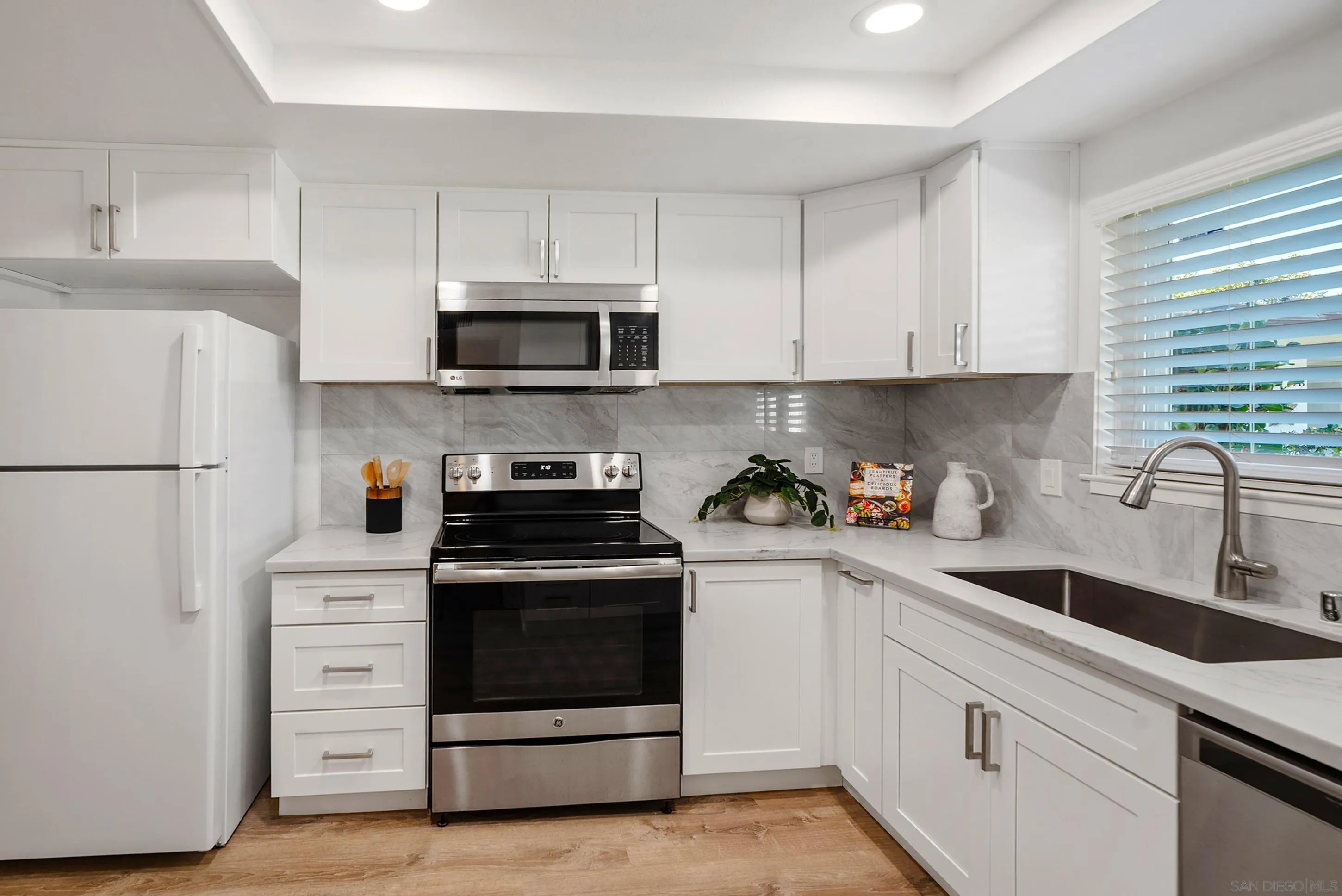 16566 Caminito Vecinos Unit 25