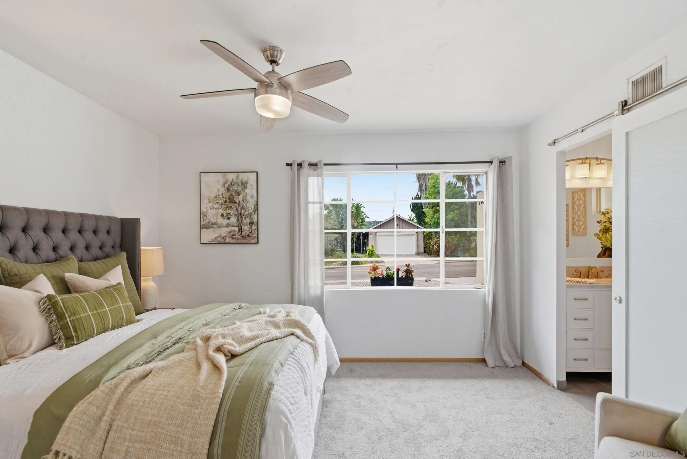 13011 Avenida Grande