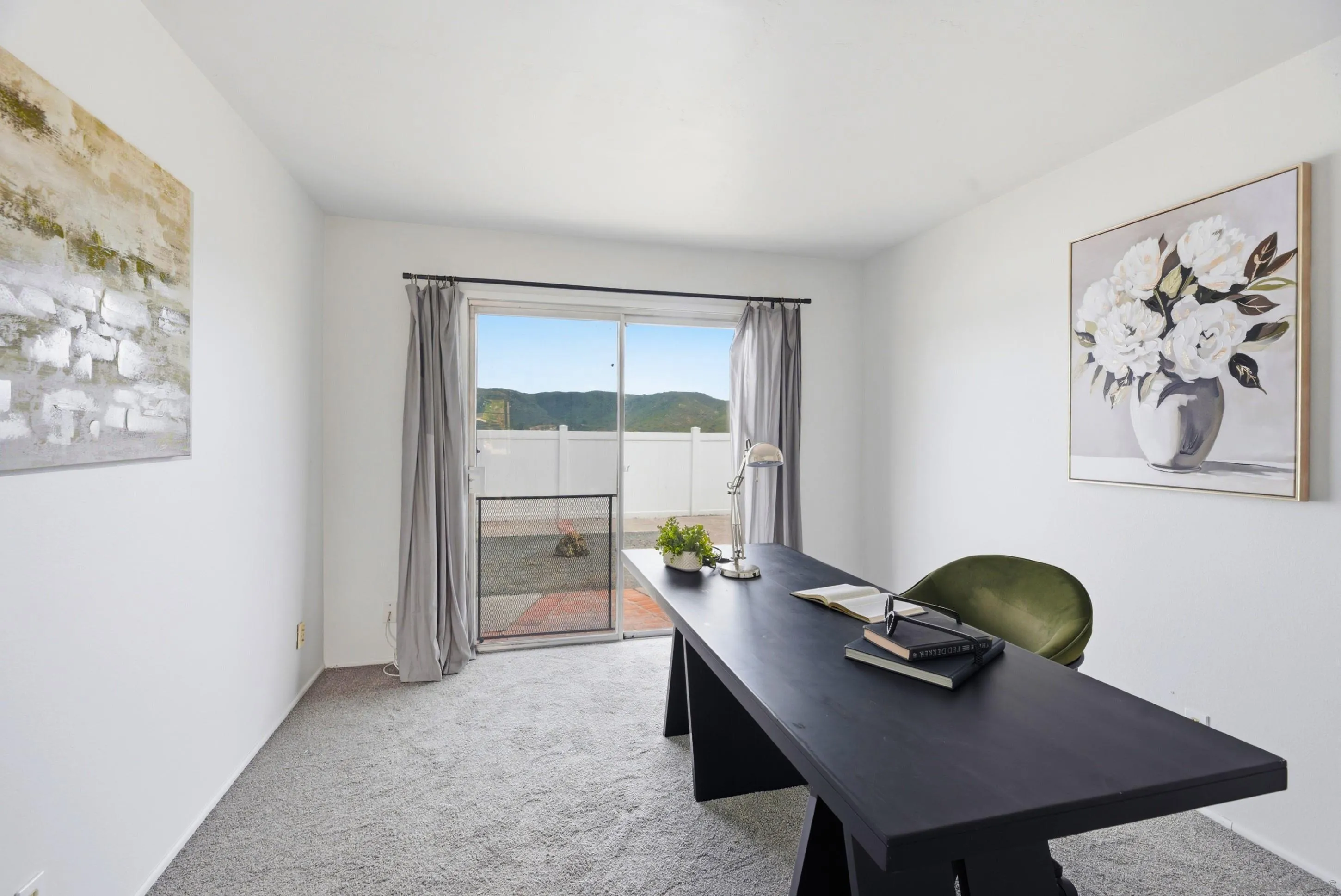 13011 Avenida Grande