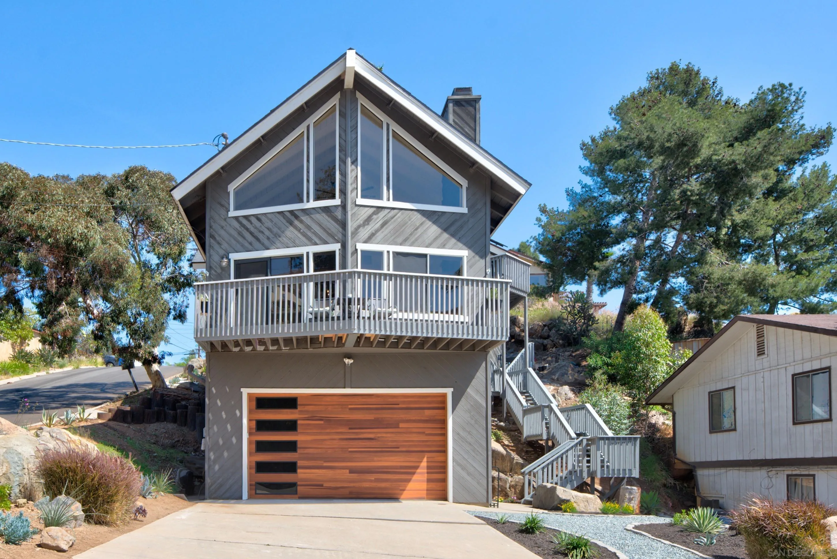 1539 San Miguel Ave