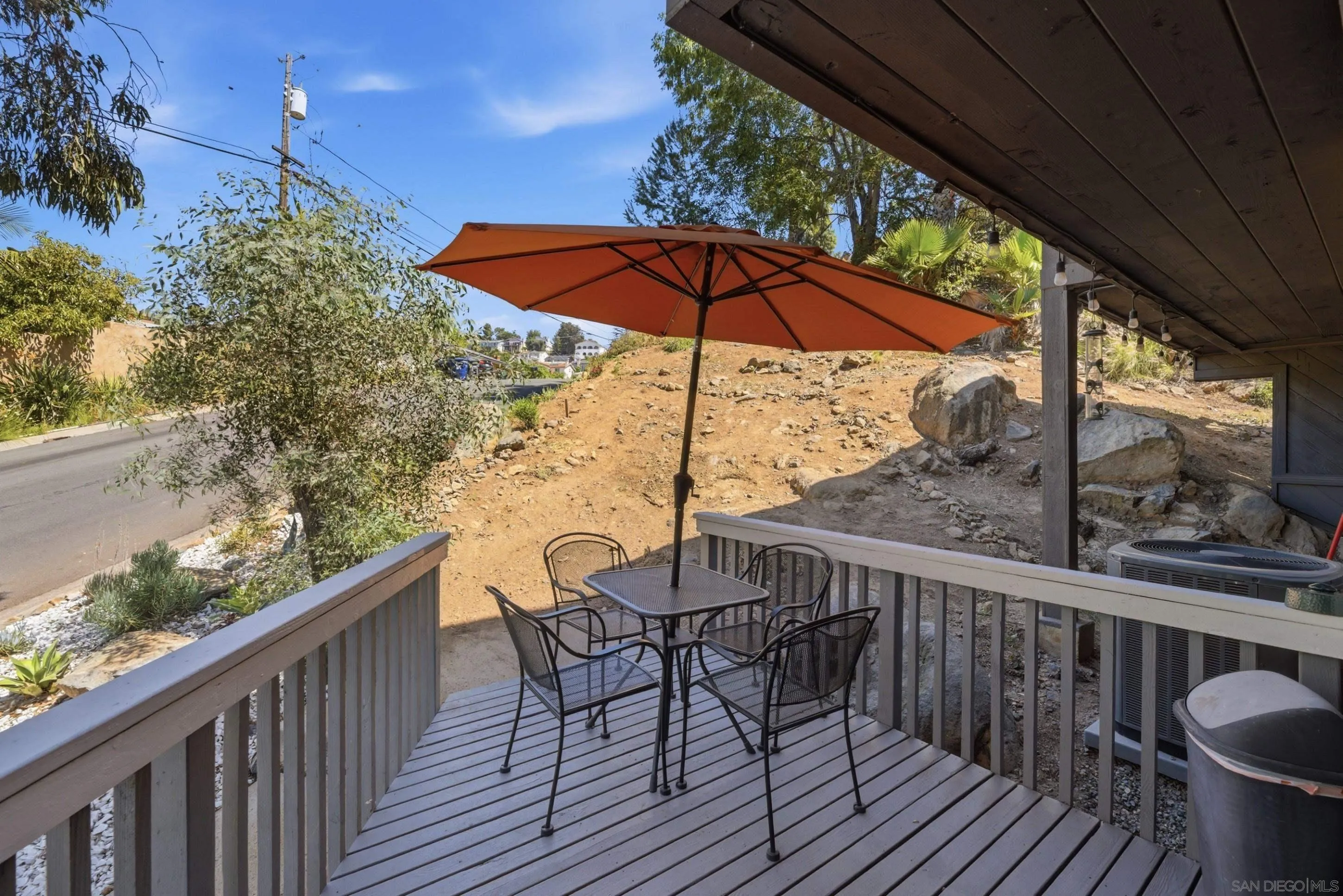 1539 San Miguel Ave